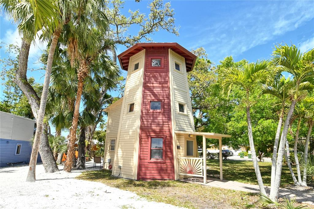 Sarasota, Florida, 34236, United States, 3 Bedrooms Bedrooms, ,3 BathroomsBathrooms,Residential,For Sale,1743279