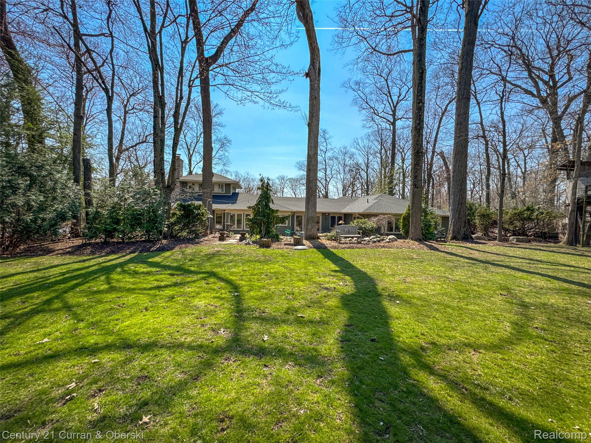 Bloomfield Hills, Michigan, 48301, United States, 4 Bedrooms Bedrooms, ,4 BathroomsBathrooms,Residential,For Sale,2035852