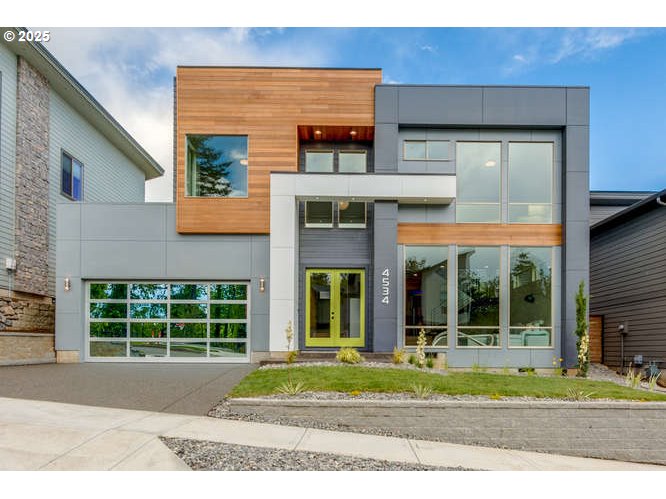 Camas, Washington, 98607, United States, 4 Bedrooms Bedrooms, ,3 BathroomsBathrooms,Residential,For Sale,1826713