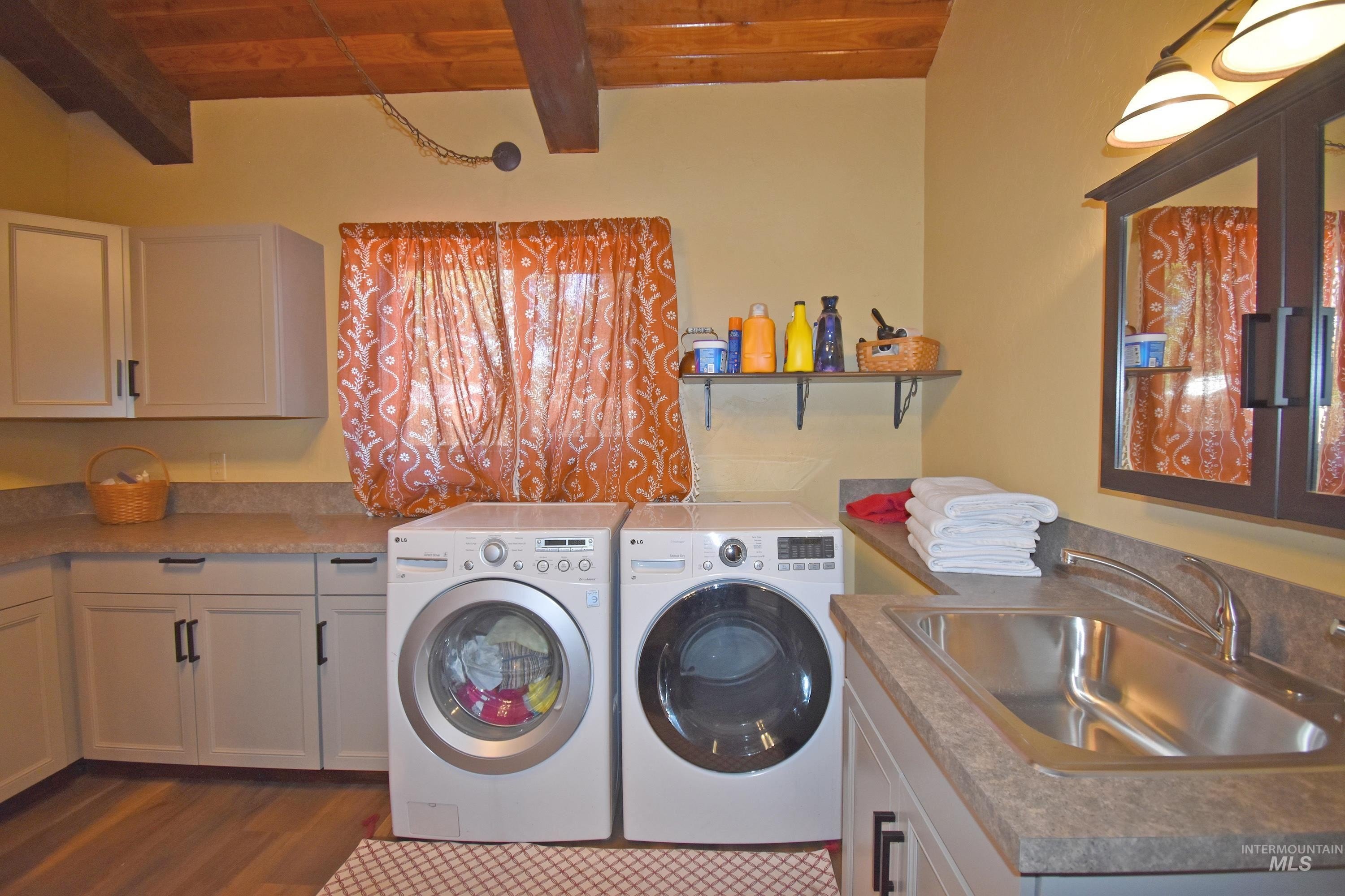 Clarkston, Washington, 99403, United States, 3 Bedrooms Bedrooms, ,2 BathroomsBathrooms,Residential,For Sale,1922851