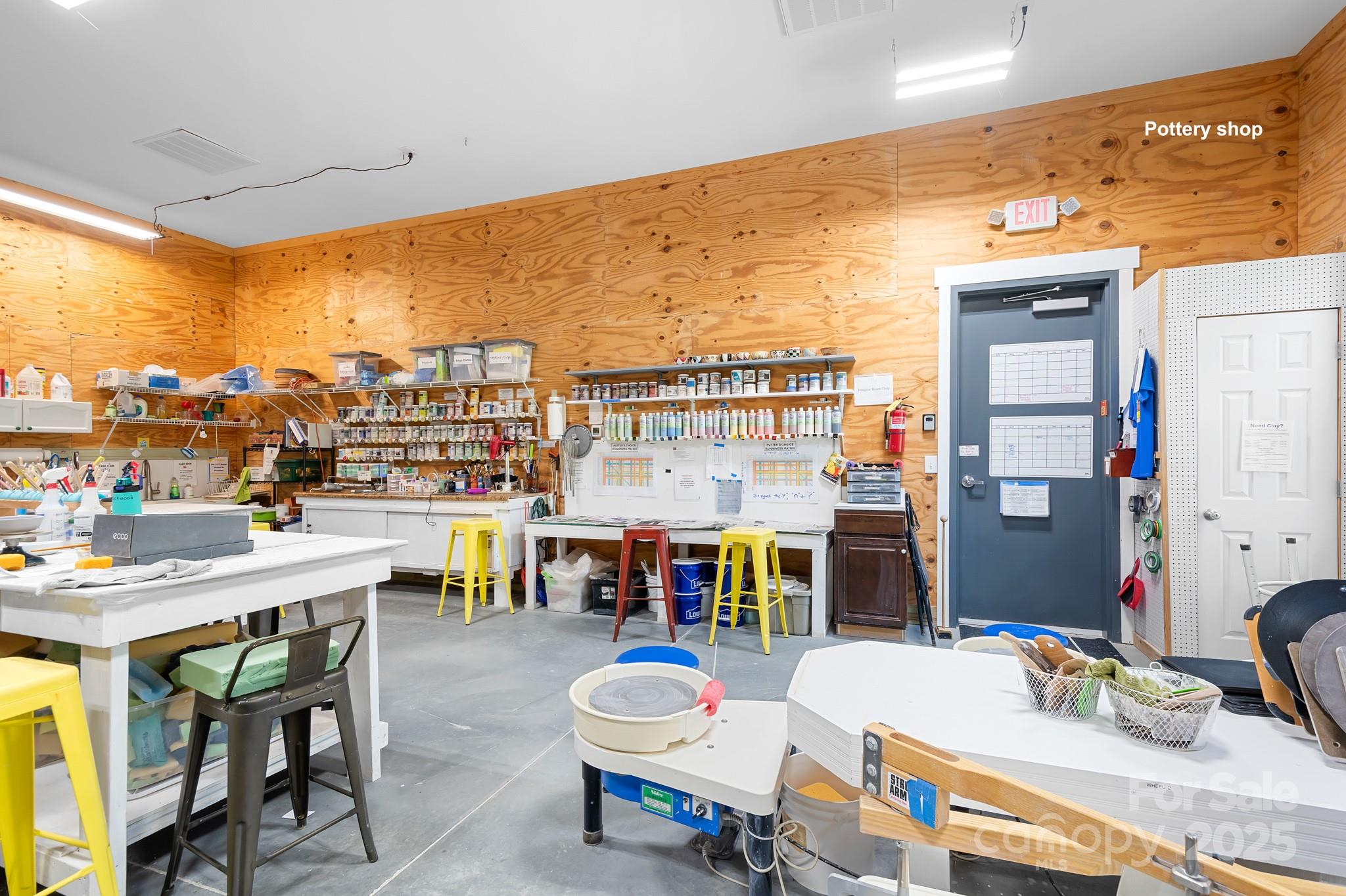 Cornelius, North Carolina, 28031, United States, 3 Bedrooms Bedrooms, ,2 BathroomsBathrooms,Residential,For Sale,1955673