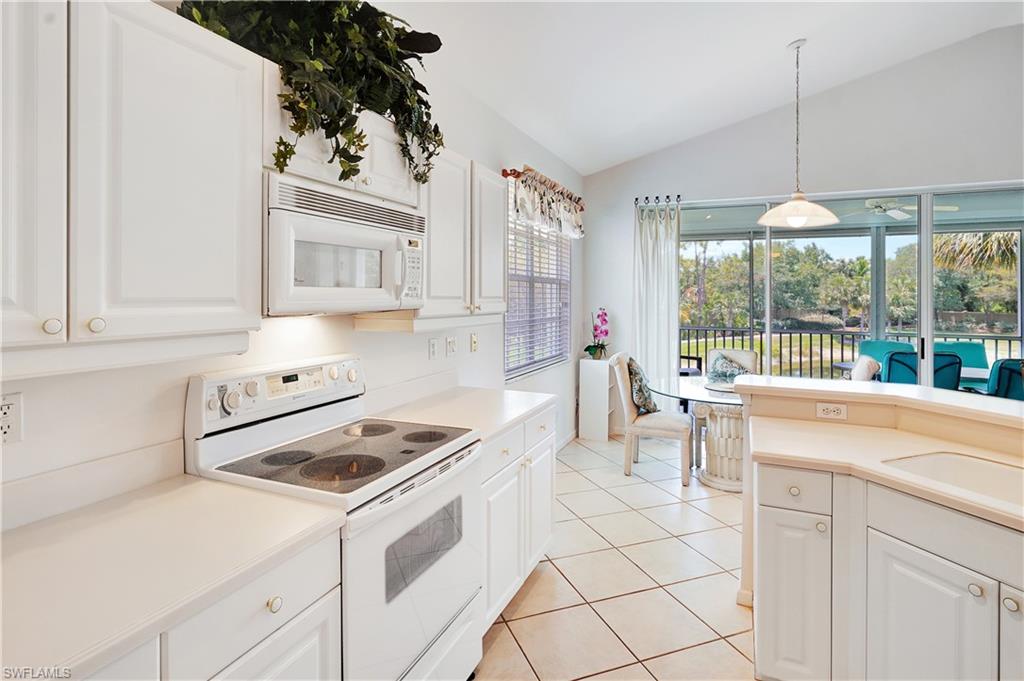 Estero, Florida, 34135, United States, 3 Bedrooms Bedrooms, ,2 BathroomsBathrooms,Residential,For Sale,1796998
