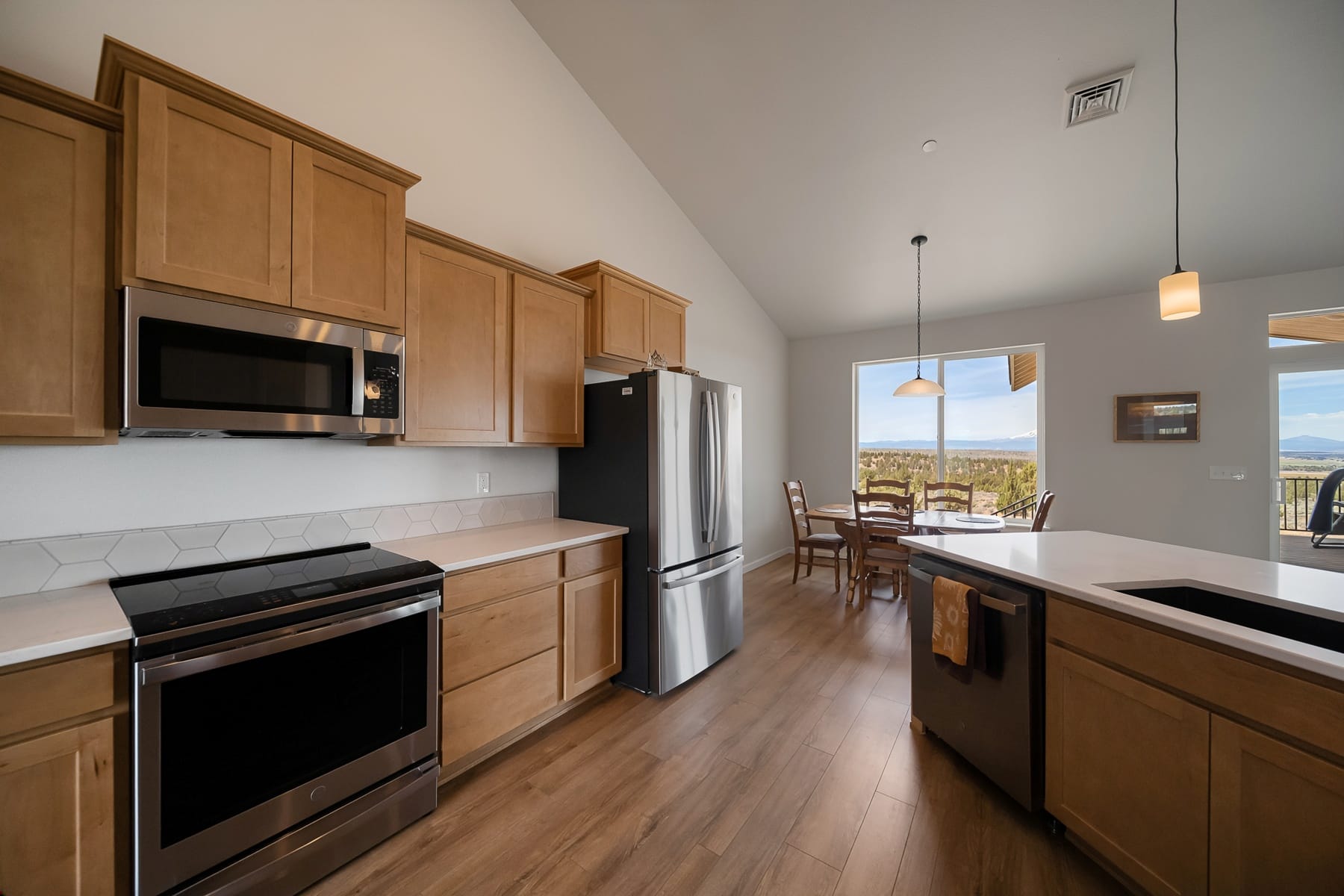  5101 SE Dixon Drive Madras, OR 97741 - 物件實景