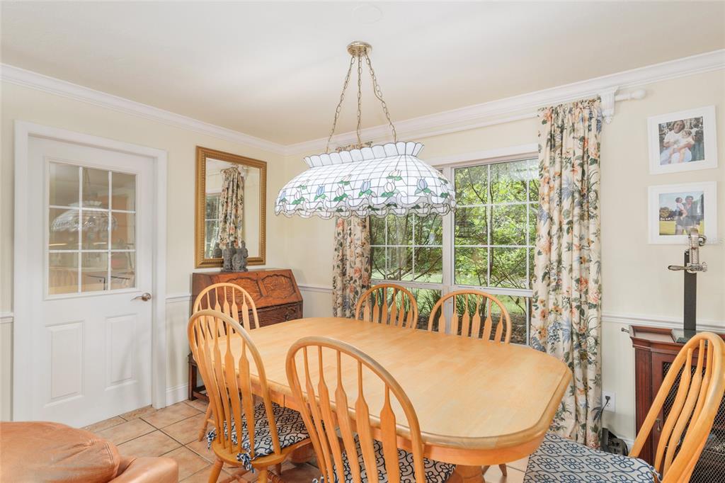 Newberry, Florida, 32669, United States, 3 Bedrooms Bedrooms, ,2 BathroomsBathrooms,Residential,For Sale,1847426