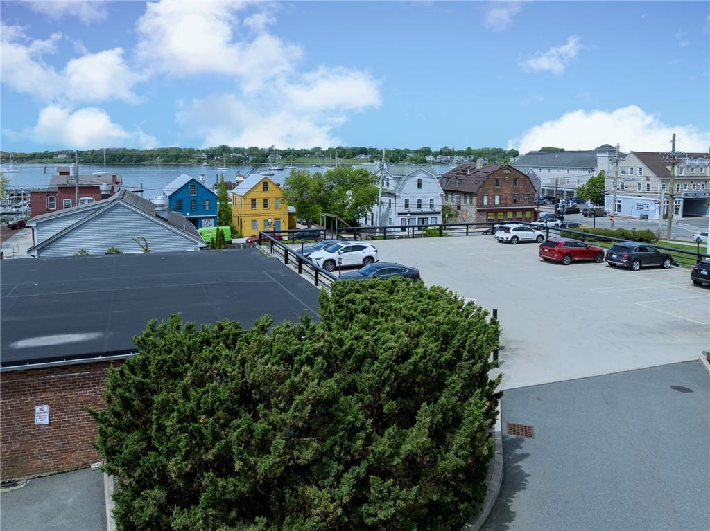 Bristol, Rhode Island, 02809, United States, 2 Bedrooms Bedrooms, ,3 BathroomsBathrooms,Residential,For Sale,1834727