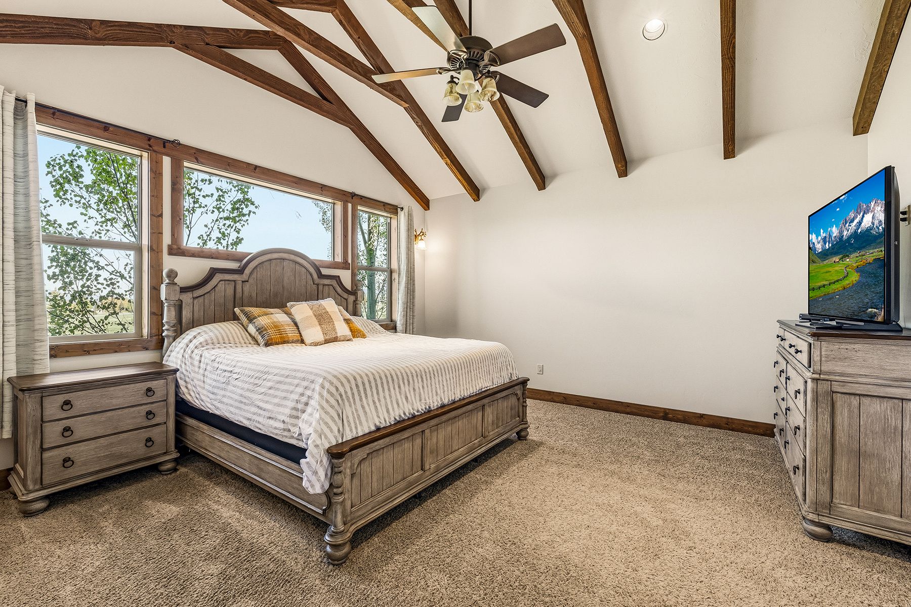  Mountain Shadows Home - 物件實景