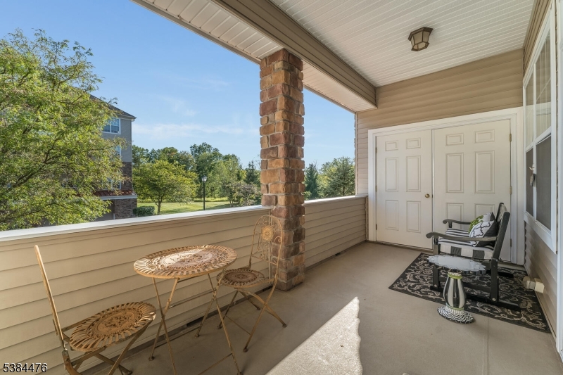 Franklin Twp., New Jersey, 08873, United States, 2 Bedrooms Bedrooms, ,2 BathroomsBathrooms,Residential,For Sale,1950649