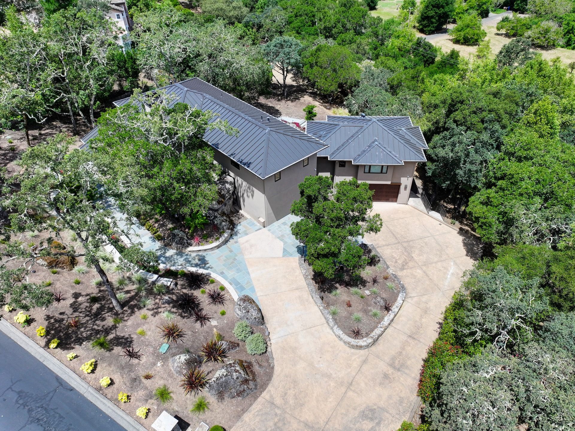  Gated Hagen Oaks Estates Residence - 物件實景