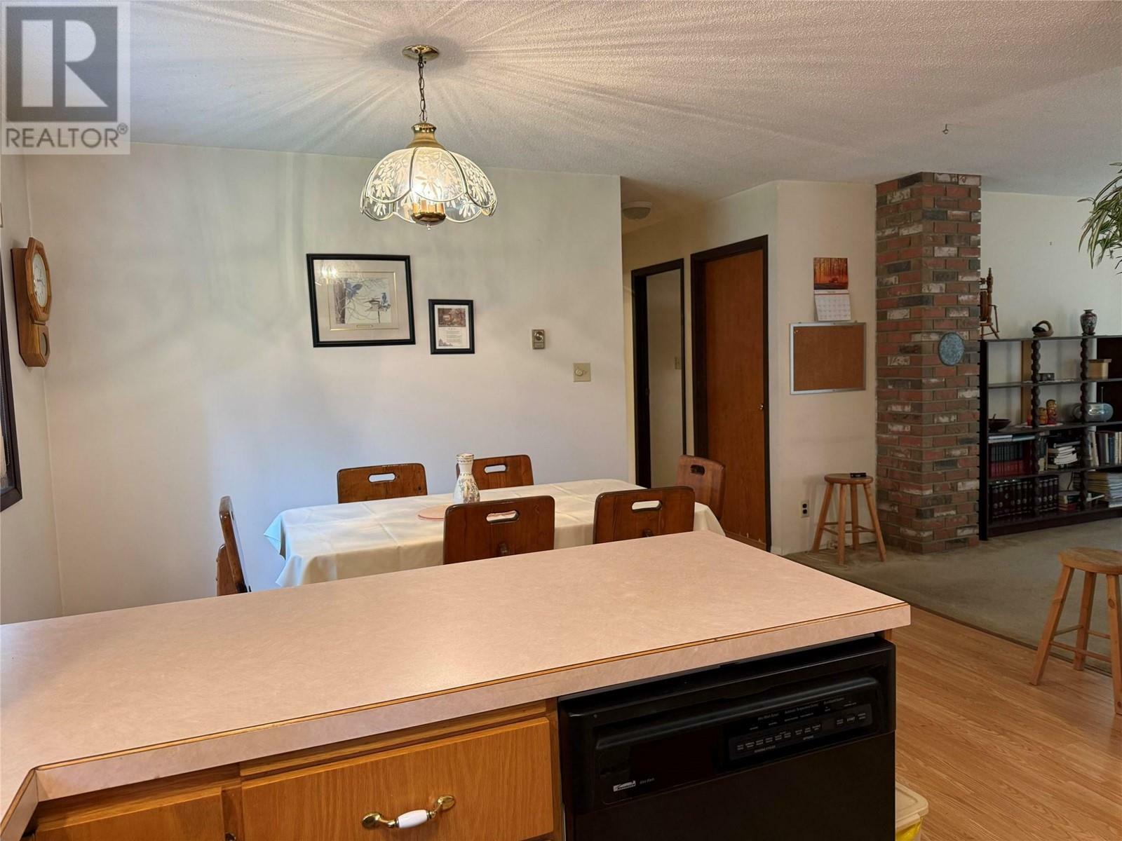 WINLAW, British Columbia, V0G 2J0, CA, 4 Bedrooms Bedrooms, ,1 BathroomBathrooms,Residential,For Sale,1837554