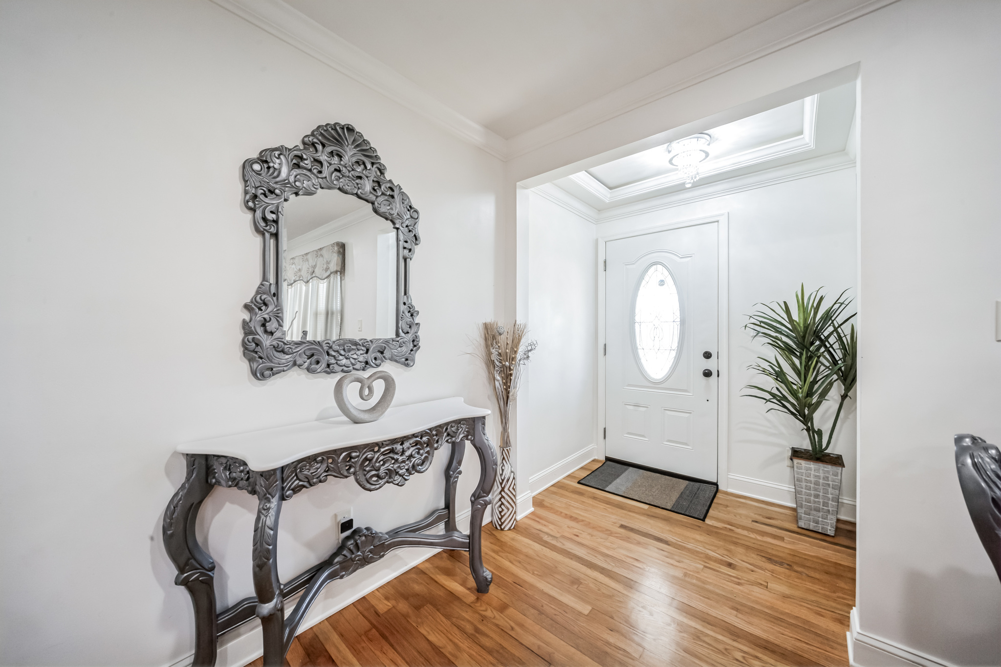 Elmwood Park, New Jersey, 07407, United States, 3 Bedrooms Bedrooms, ,2 BathroomsBathrooms,Residential,For Sale,1982757