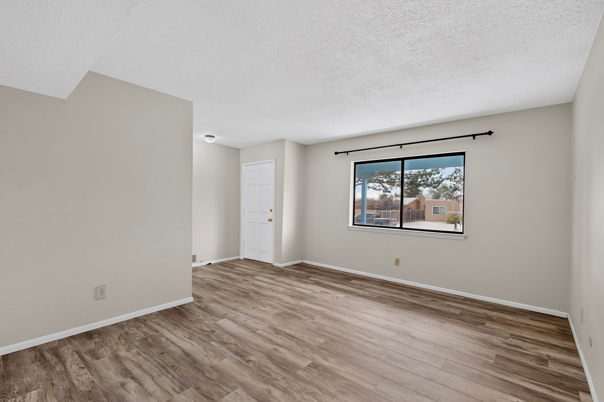  2407 San Patricio Court - 物件實景