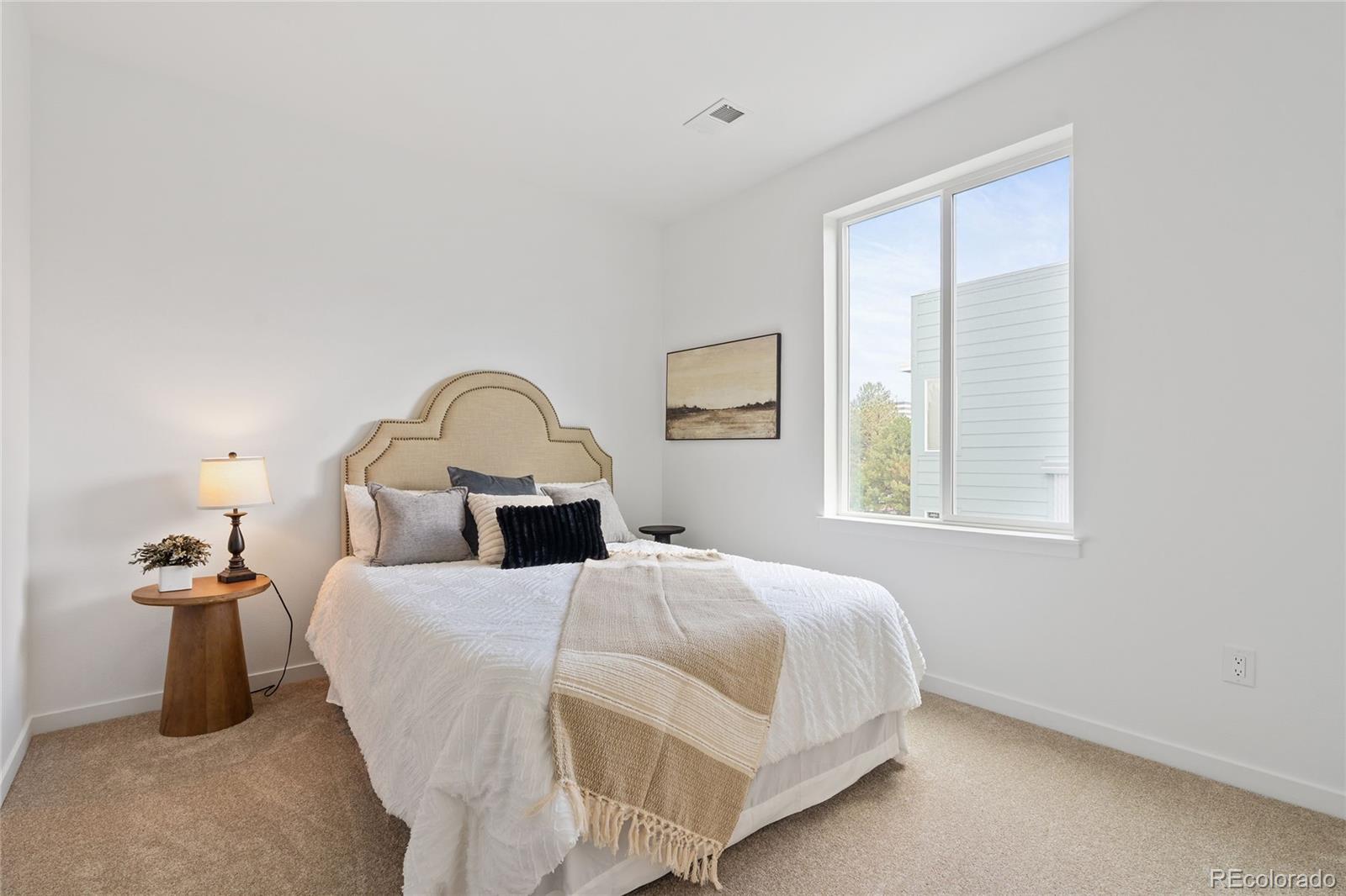 Denver, Colorado, 80231, United States, 3 Bedrooms Bedrooms, ,4 BathroomsBathrooms,Residential,For Sale,1875384