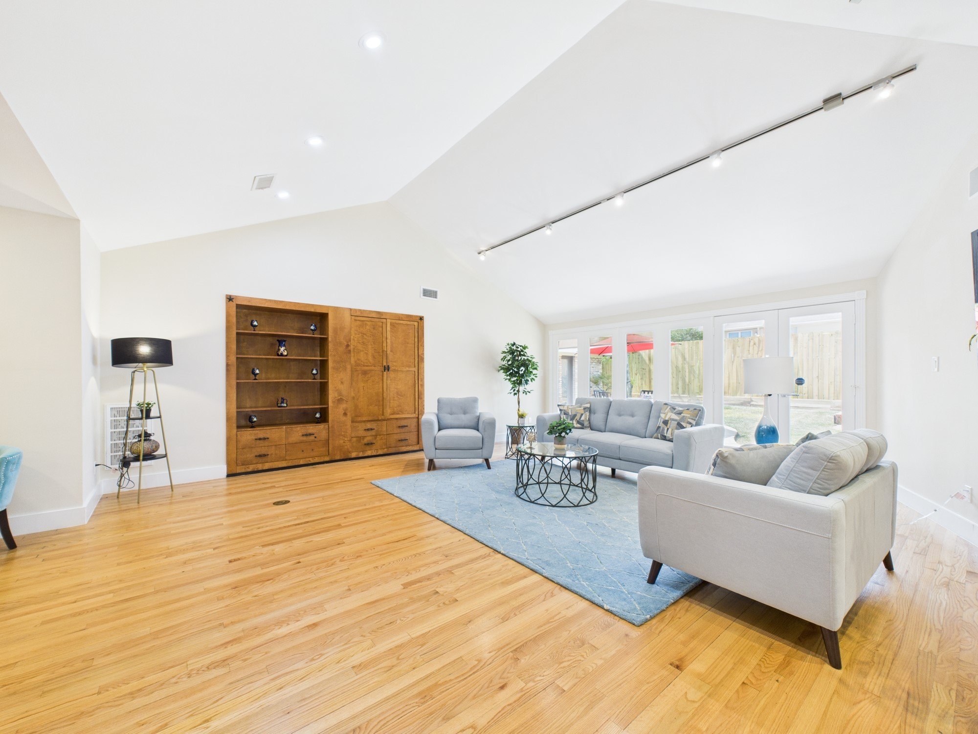 Houston, Texas, 77056, United States, 3 Bedrooms Bedrooms, ,3 BathroomsBathrooms,Residential,For Sale,1984170