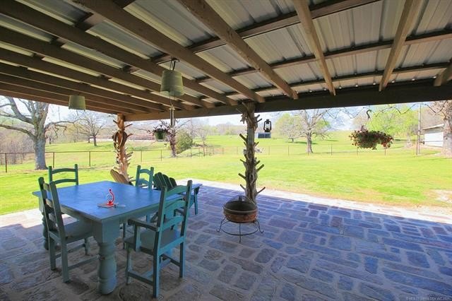 Stilwell, Oklahoma, 74960, United States, 3 Bedrooms Bedrooms, ,2 BathroomsBathrooms,Residential,For Sale,1763492