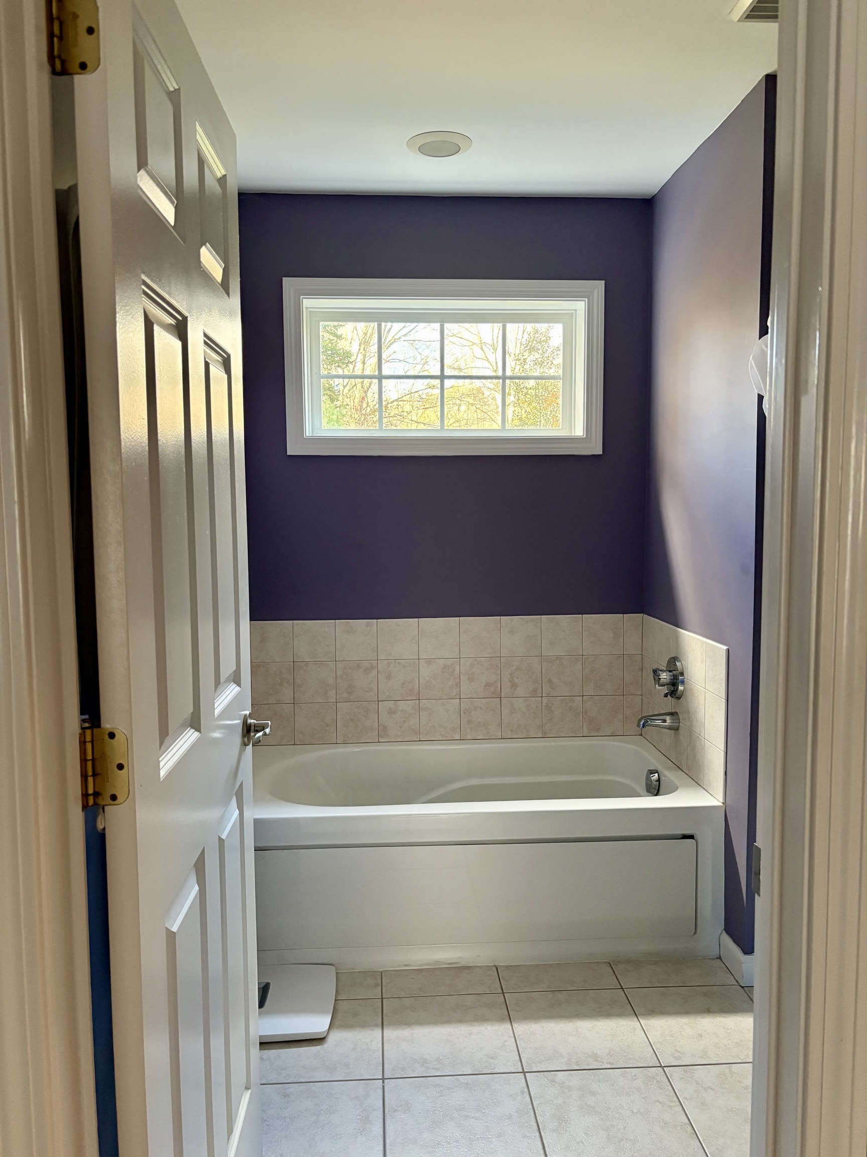 Clinton, Connecticut, 06413, United States, 4 Bedrooms Bedrooms, ,3 BathroomsBathrooms,Residential,For Sale,1989130