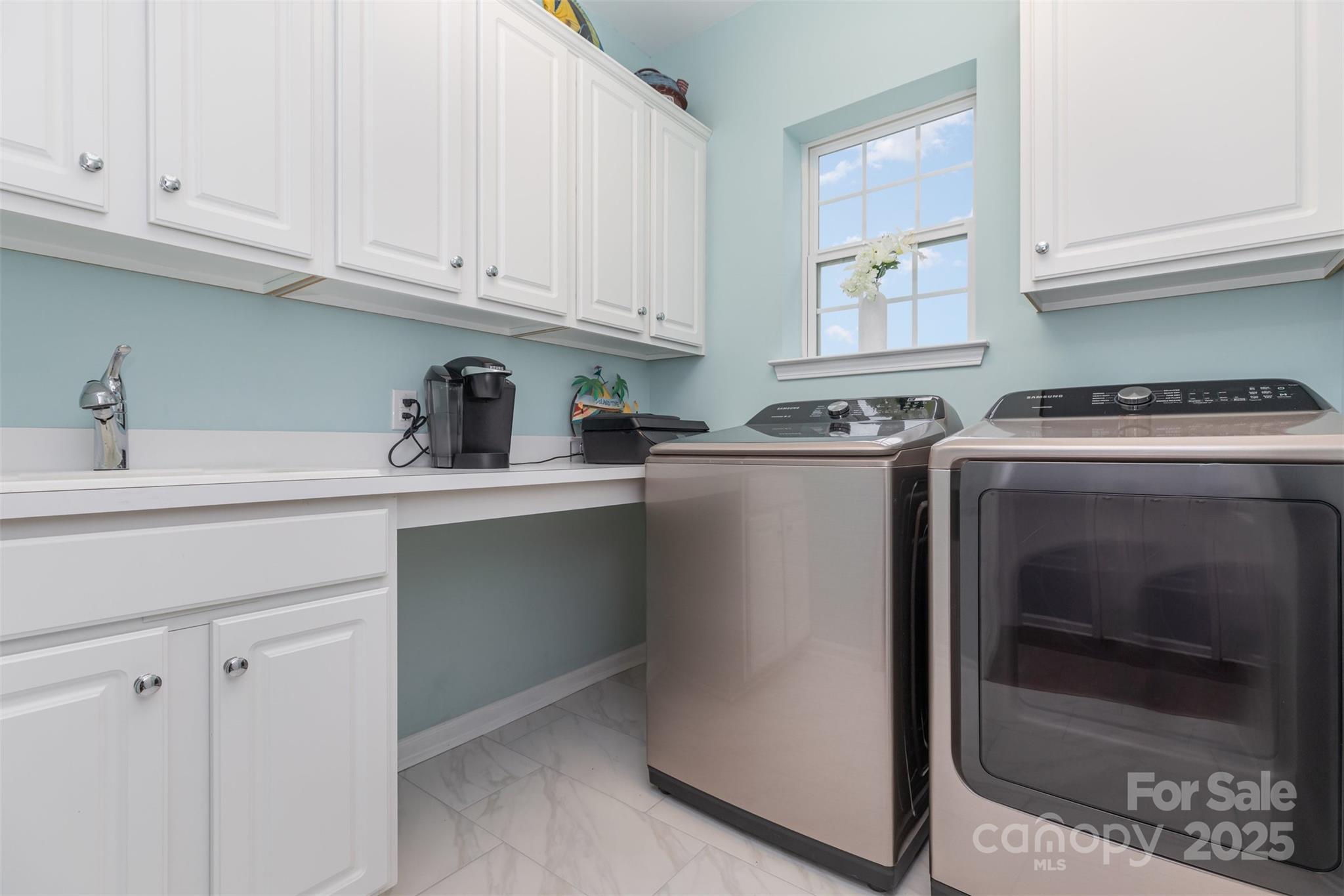 Indian Land, South Carolina, 29707, United States, 3 Bedrooms Bedrooms, ,4 BathroomsBathrooms,Residential,For Sale,1927838