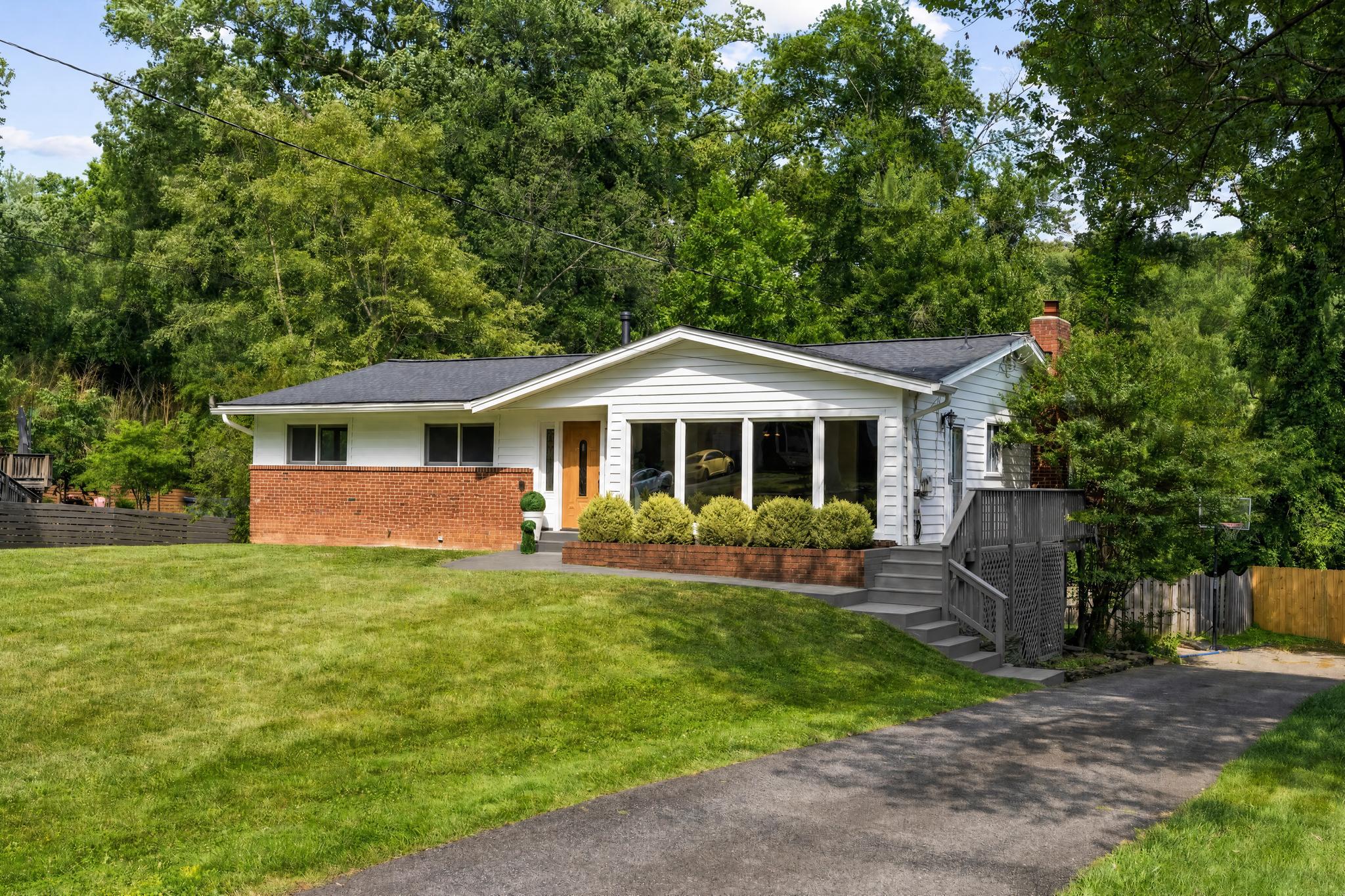  8719 Gateshead Road, Alexandria, VA, 22309 - 物件實景