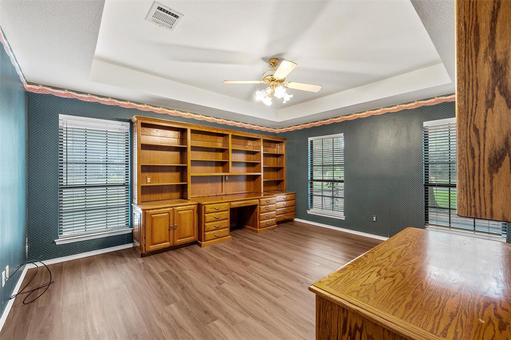 Woodway, Texas, 76712, United States, 5 Bedrooms Bedrooms, ,3 BathroomsBathrooms,Residential,For Sale,1890090