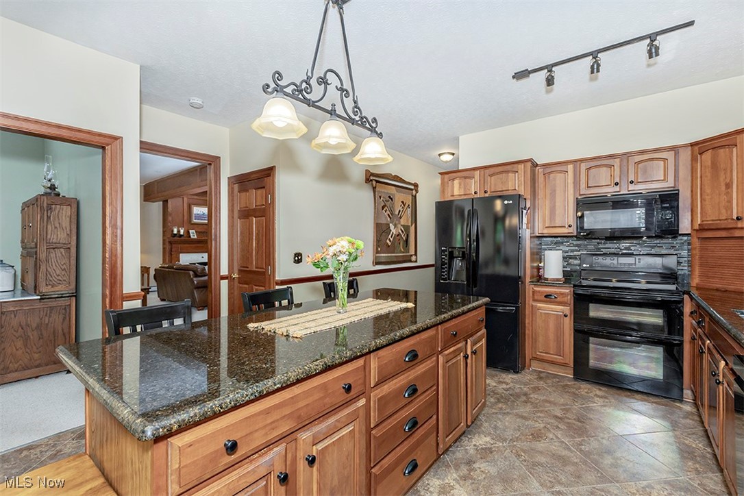 Perry, Ohio, 44081, United States, 4 Bedrooms Bedrooms, ,5 BathroomsBathrooms,Residential,For Sale,1846643