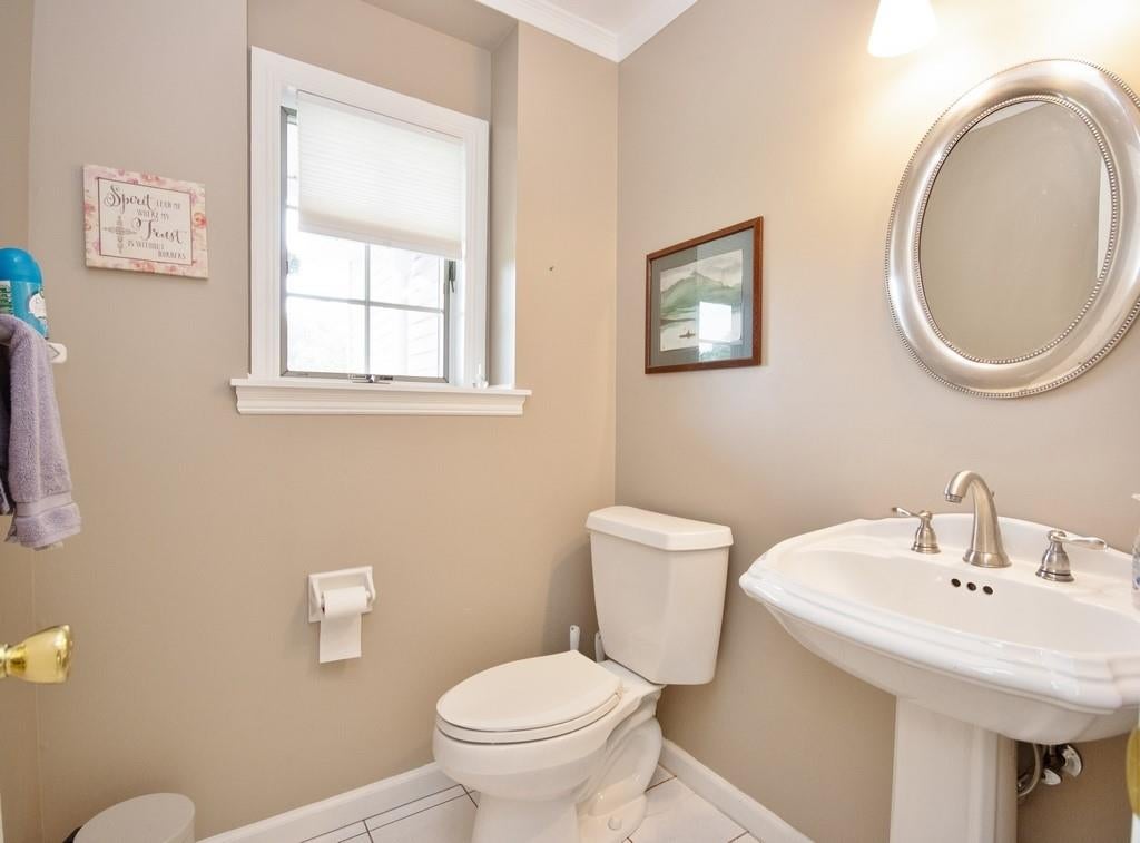 Florida, New York, 10921, United States, 4 Bedrooms Bedrooms, ,3 BathroomsBathrooms,Residential,For Sale,1944885