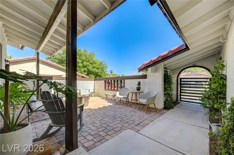 Las Vegas, Nevada, 89120, United States, 4 Bedrooms Bedrooms, ,3 BathroomsBathrooms,Residential,For Sale,2047975