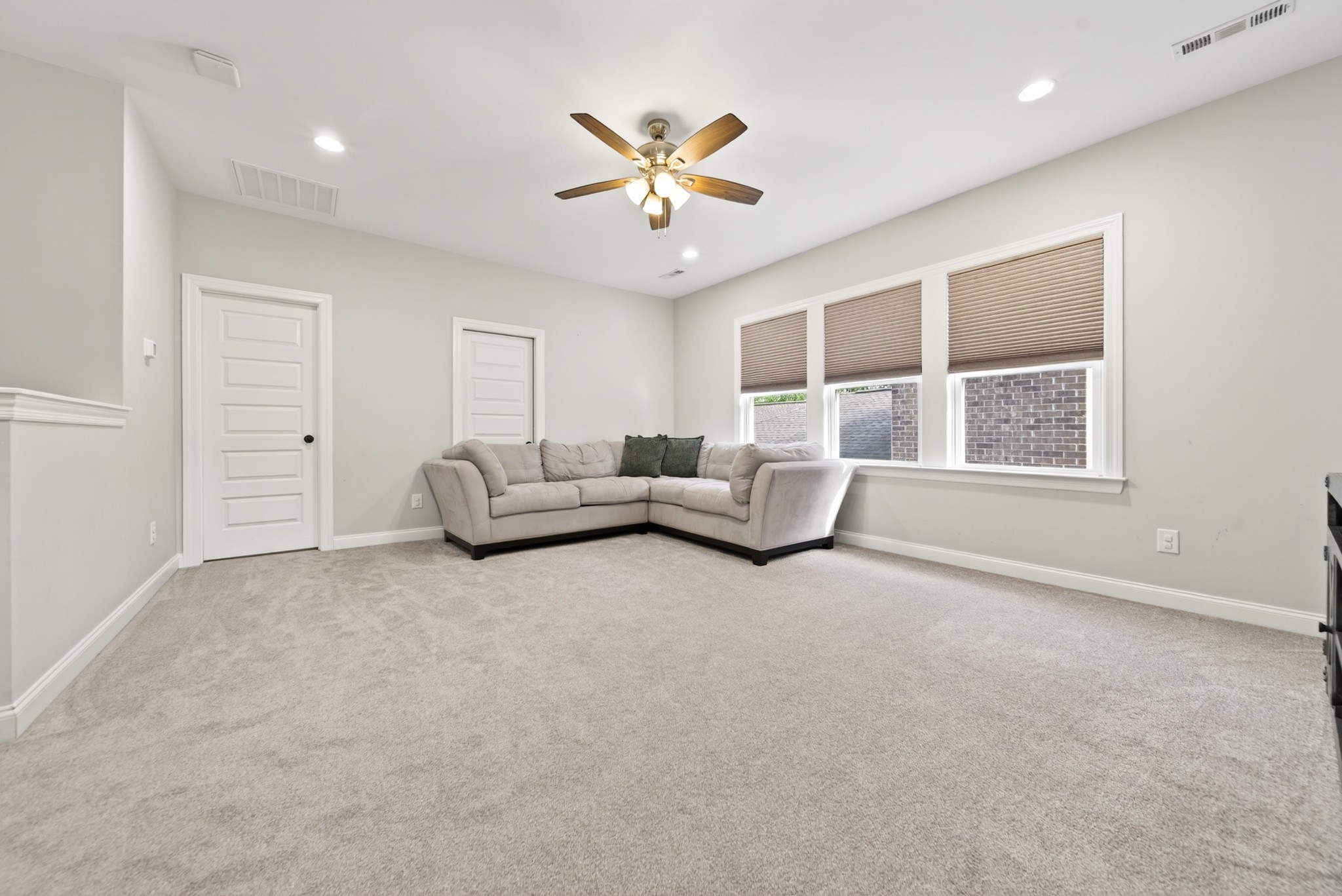  140 Ashington Cir, Hendersonville, TN, 37075 - 物件實景
