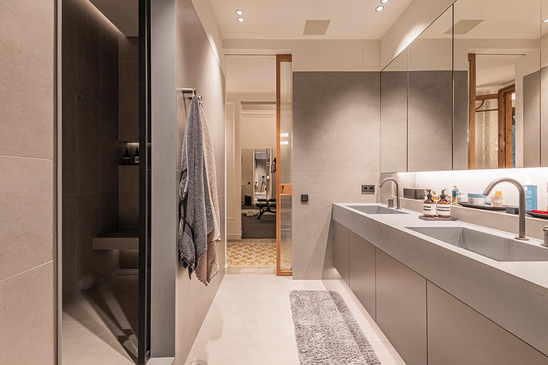  Apartment with extraordinary finishes in the heart of Eixample Izquierdo - 物件實景