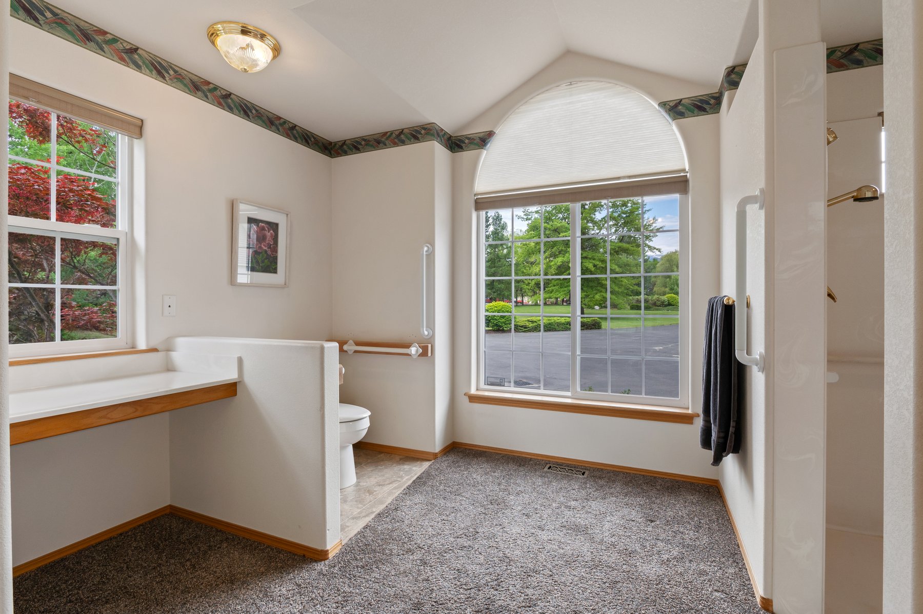 Sandpoint, Idaho, 83864, United States, 4 Bedrooms Bedrooms, ,4 BathroomsBathrooms,Residential,For Sale,1834691