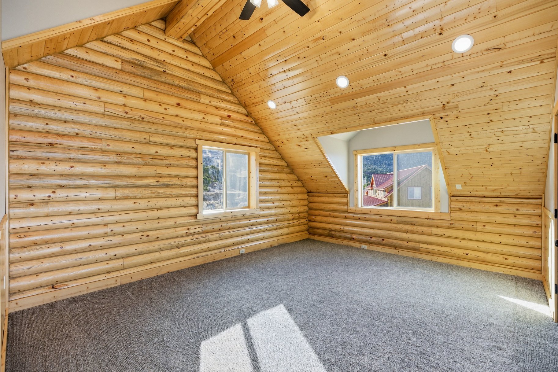  Cedar Highlands Cabin With Stunning Views - 物件實景