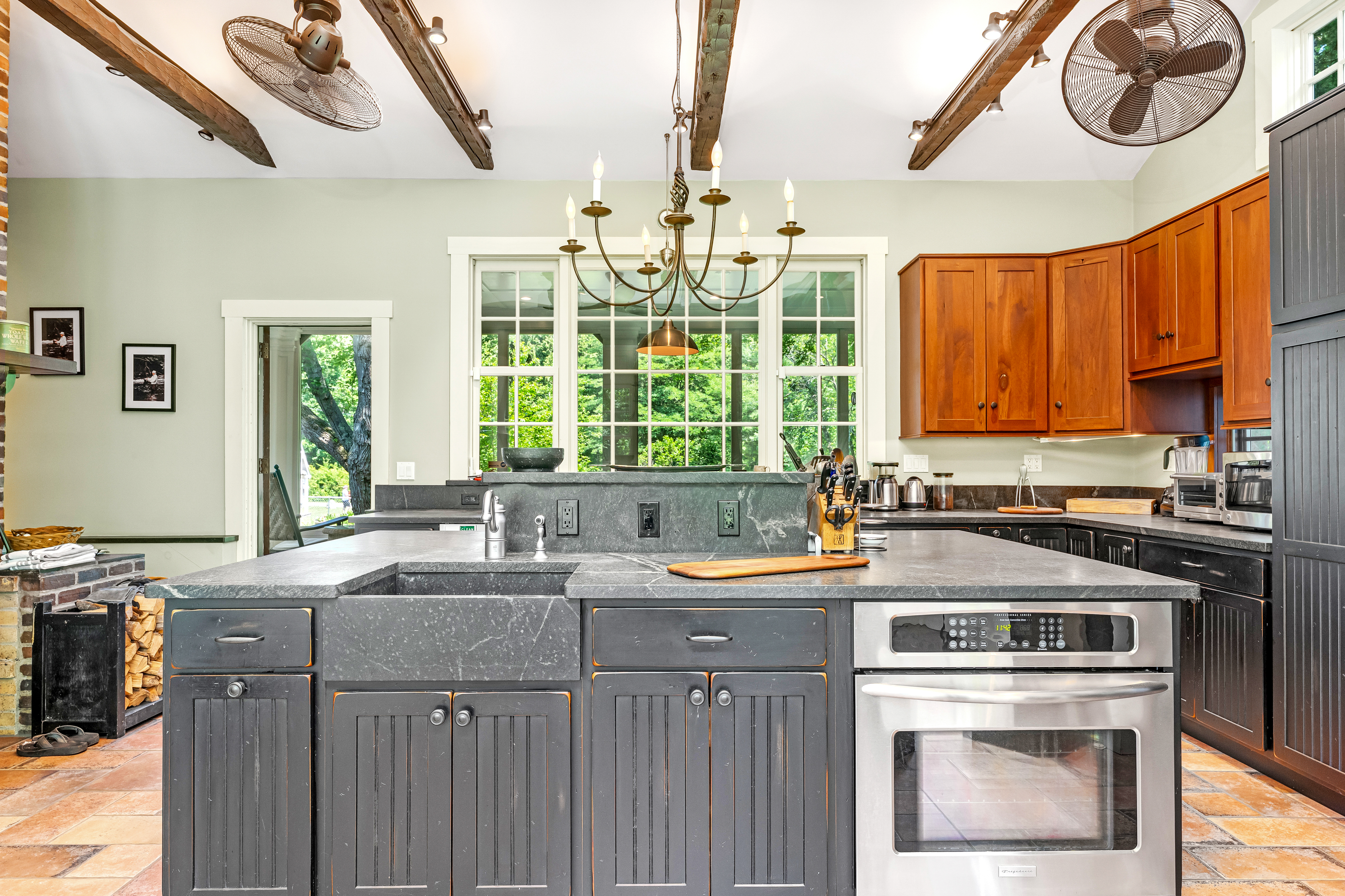  1139 Briggs Street, Dighton, MA, 02715 - 物件實景