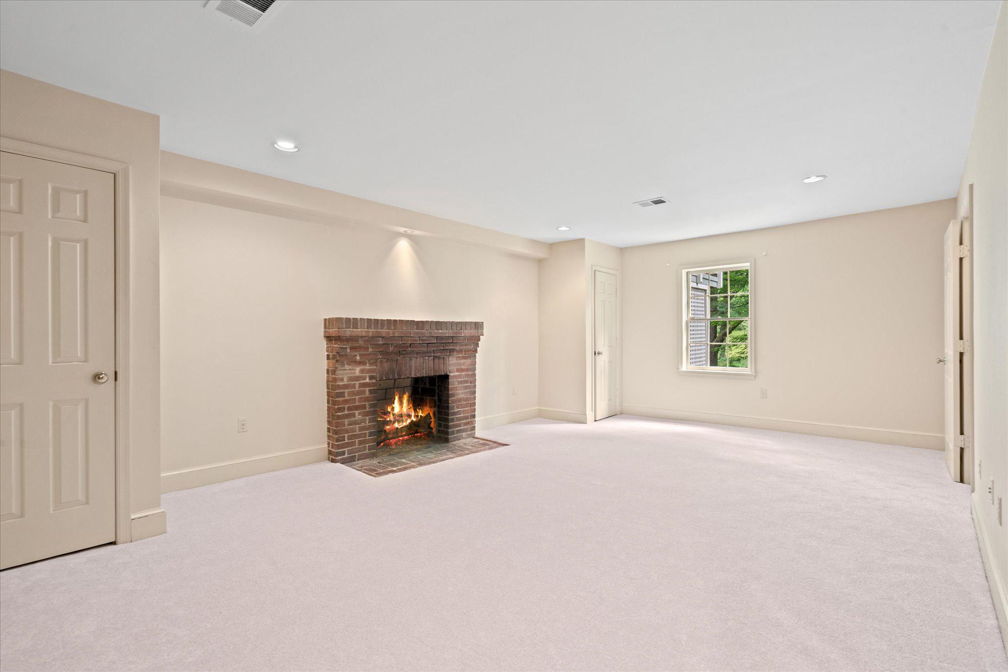  1033 Swinks Mill Road, Mclean, VA, 22102 - 物件實景