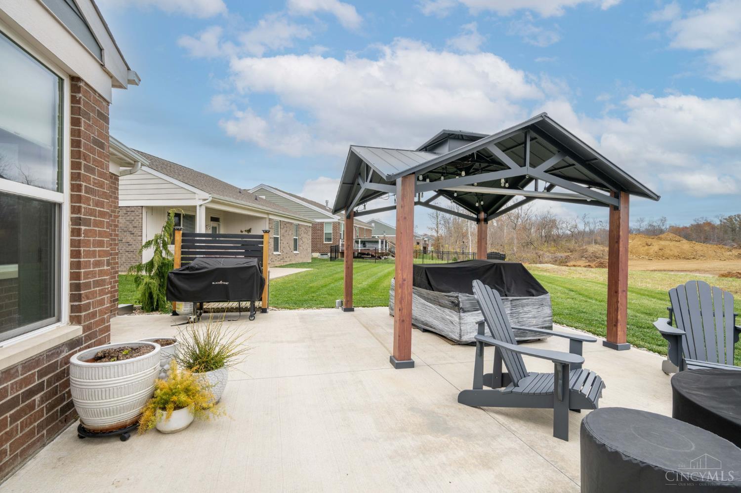 Middletown, Ohio, 45005, United States, 3 Bedrooms Bedrooms, ,2 BathroomsBathrooms,Residential,For Sale,1997212