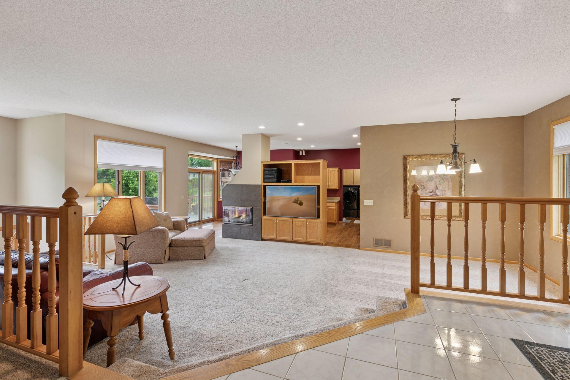 Lakeville, Minnesota, 55044, United States, 4 Bedrooms Bedrooms, ,1 BathroomBathrooms,Residential,For Sale,1867089