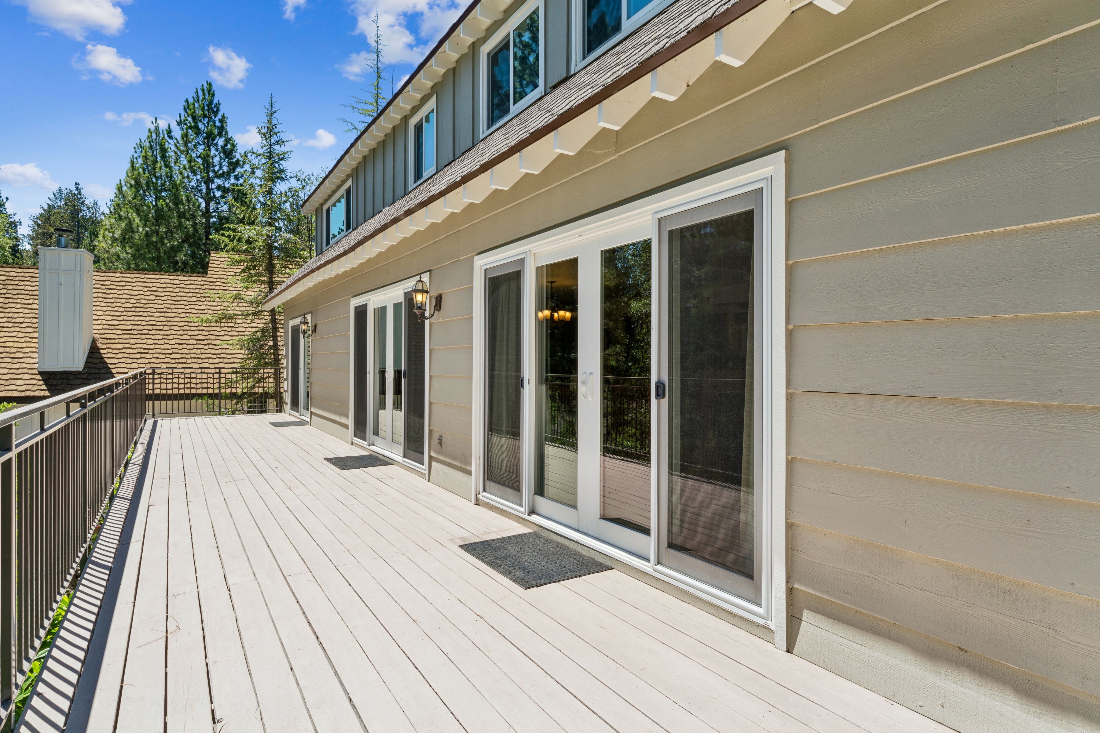  27711 Hamiltair Drive, Lake Arrowhead, CA 92352 - 物件實景