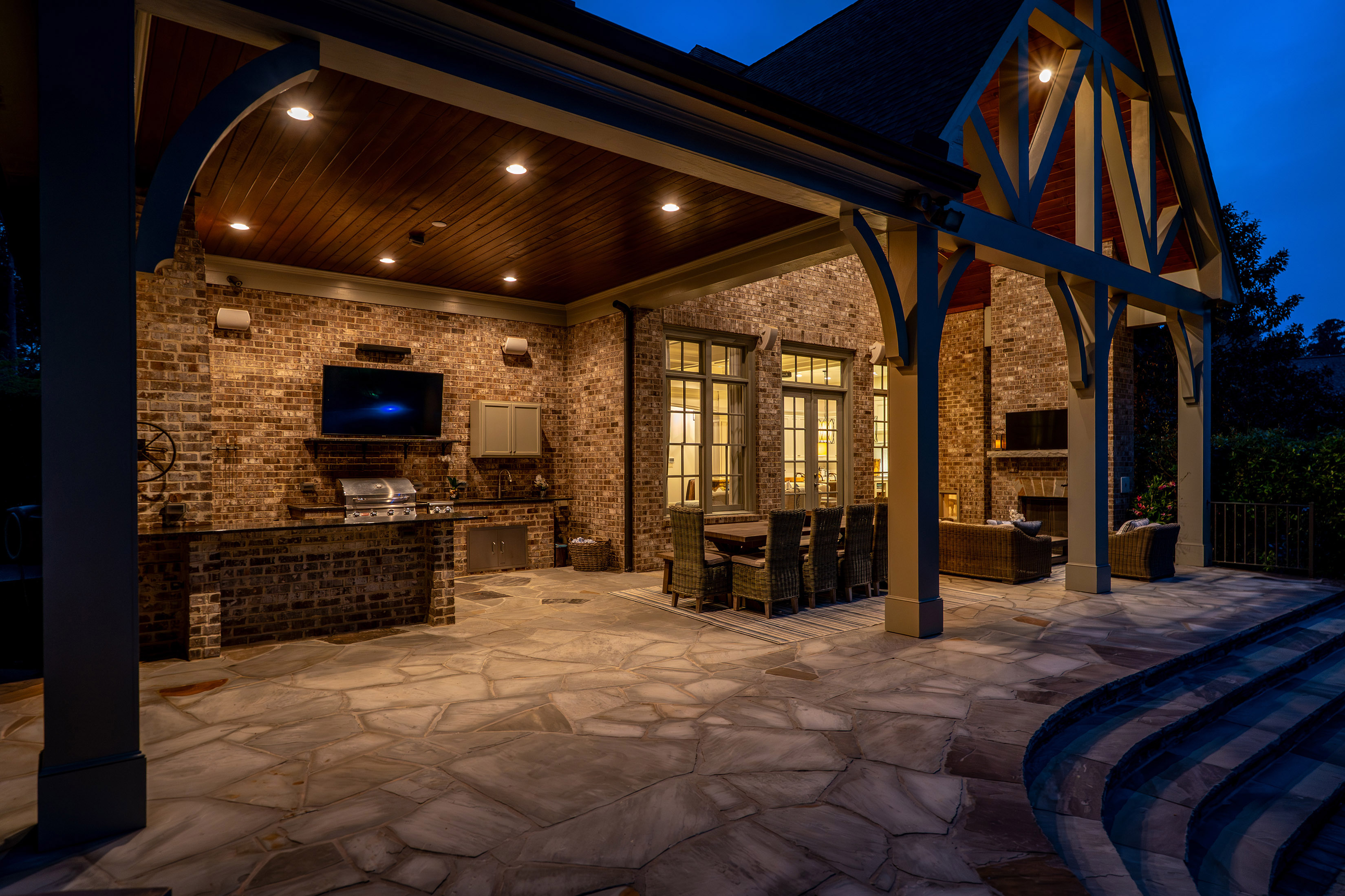  Experience Luxury in One of Georgia’s Most Prestigious Gated Golf Communities - 物件實景