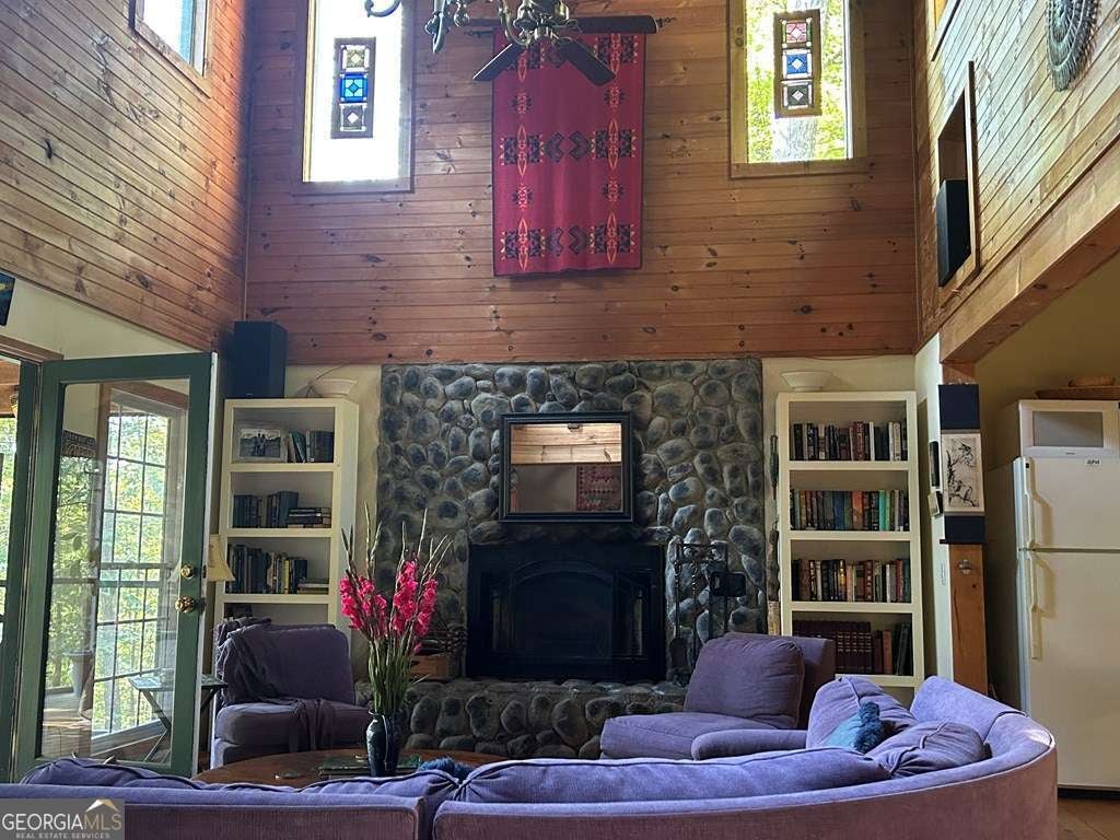Blue Ridge, Georgia, 30513, United States, 3 Bedrooms Bedrooms, ,Residential,For Sale,1959496