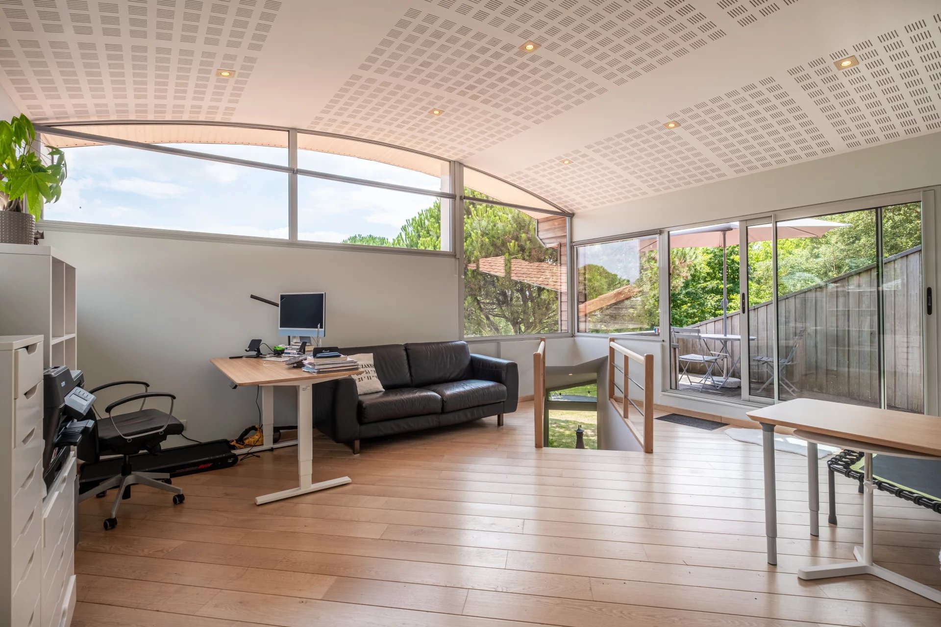 Bressuire, New Aquitaine, 79300, FR, 5 Bedrooms Bedrooms, ,6 BathroomsBathrooms,Residential,For Sale,1907709