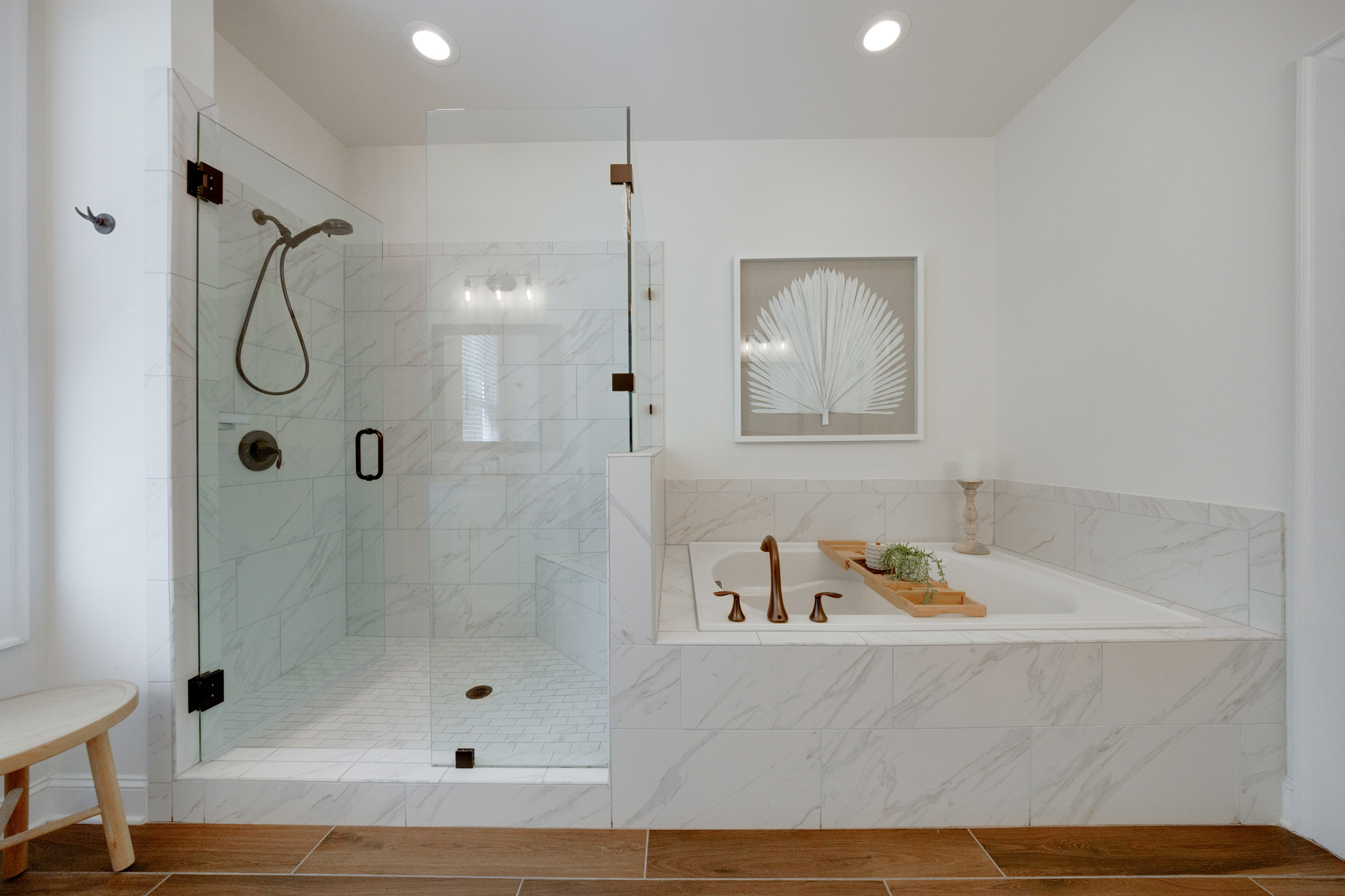  Beautifully Appointed Two-story Townhome in Inviting Gated Roswell Community - 物件實景