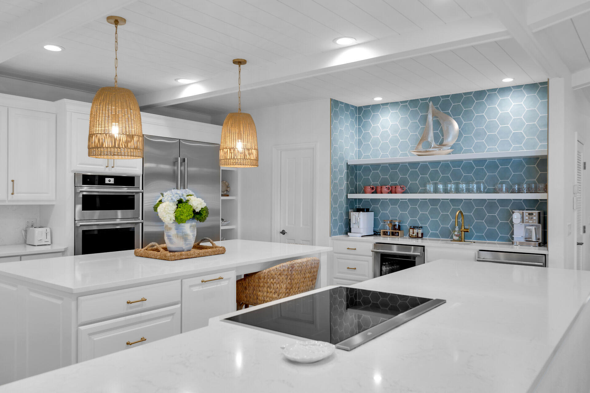 Tavernier, Florida, 33070, United States, 4 Bedrooms Bedrooms, ,3 BathroomsBathrooms,Residential,For Sale,1902729