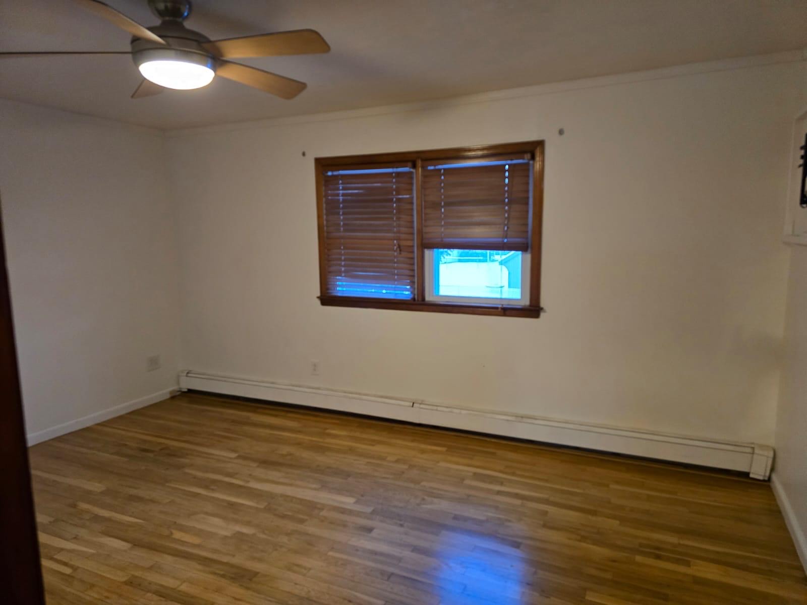 Little Ferry, New Jersey, 07643, United States, 7 Bedrooms Bedrooms, ,2 BathroomsBathrooms,Residential,For Sale,2006023