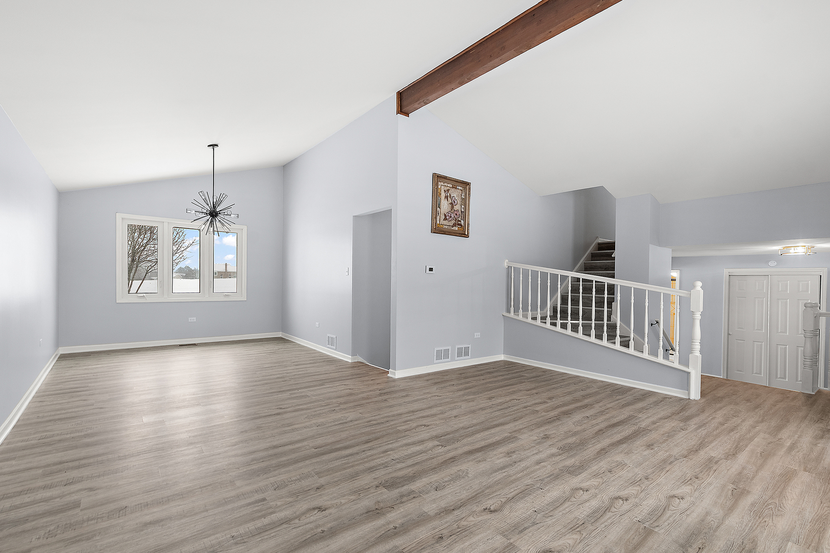 Orland Park, Illinois, 60467, United States, 4 Bedrooms Bedrooms, ,3 BathroomsBathrooms,Residential,For Sale,2000619