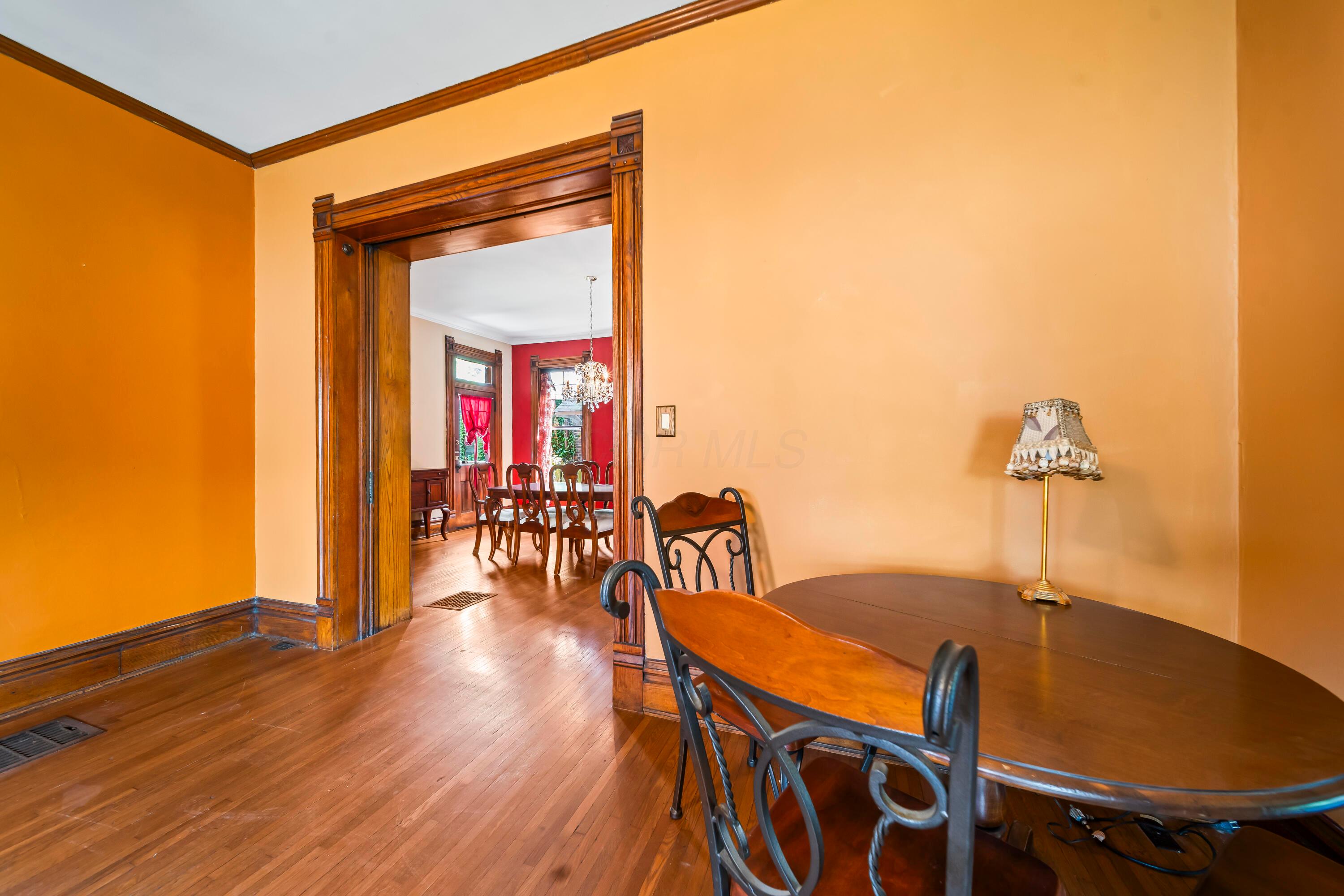 Columbus, Ohio, 43205, United States, 4 Bedrooms Bedrooms, ,3 BathroomsBathrooms,Residential,For Sale,1866885
