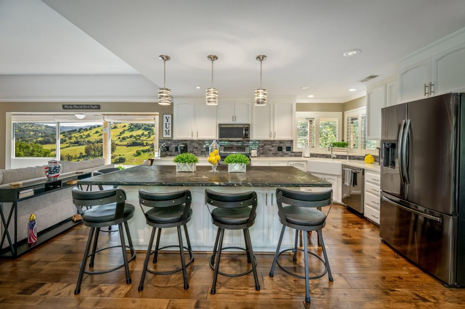 Browns Valley, California, 95918, United States, 4 Bedrooms Bedrooms, ,3 BathroomsBathrooms,Residential,For Sale,1794732