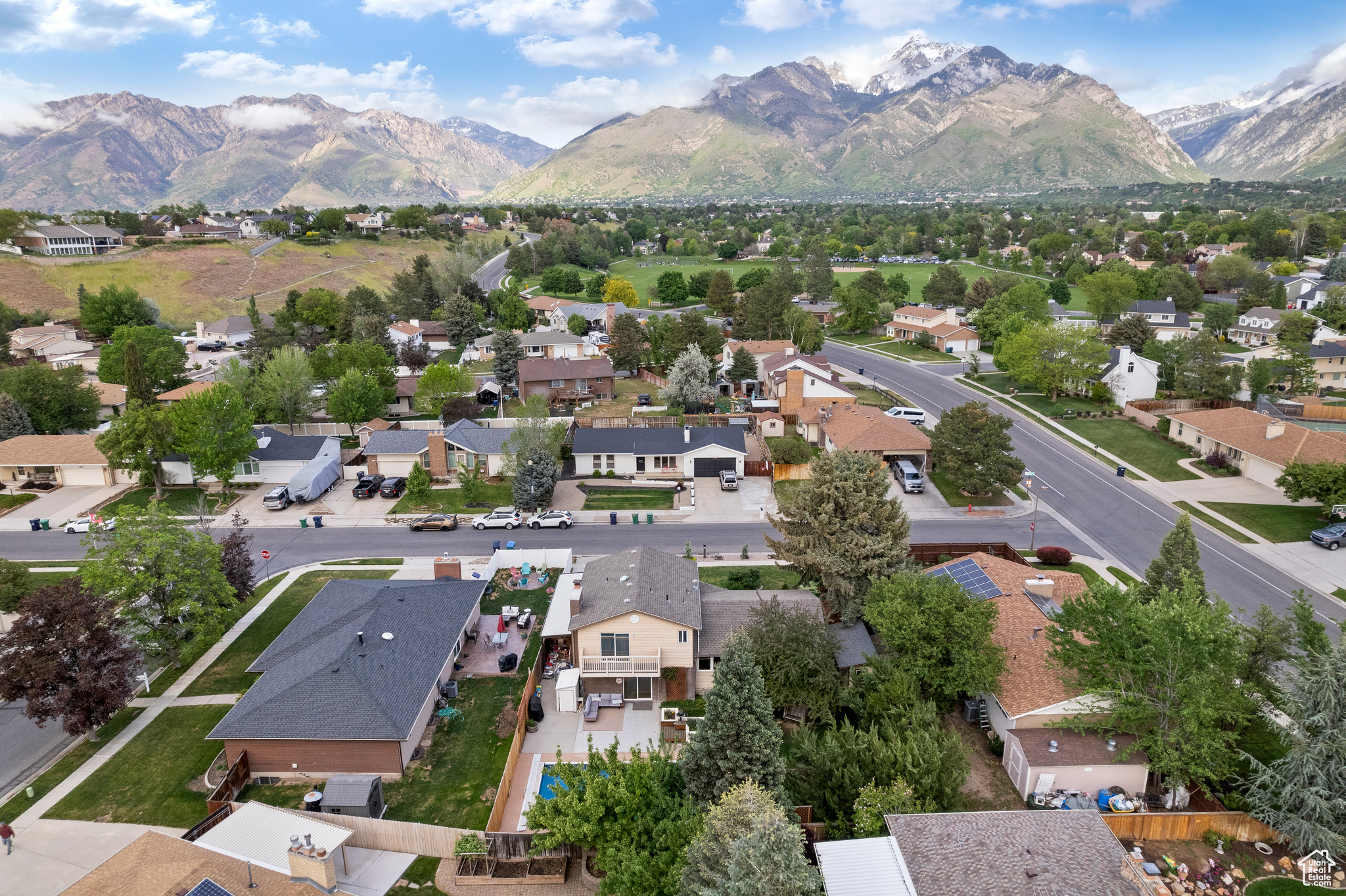 Sandy, Utah, 84093, United States, 6 Bedrooms Bedrooms, ,2 BathroomsBathrooms,Residential,For Sale,1882601