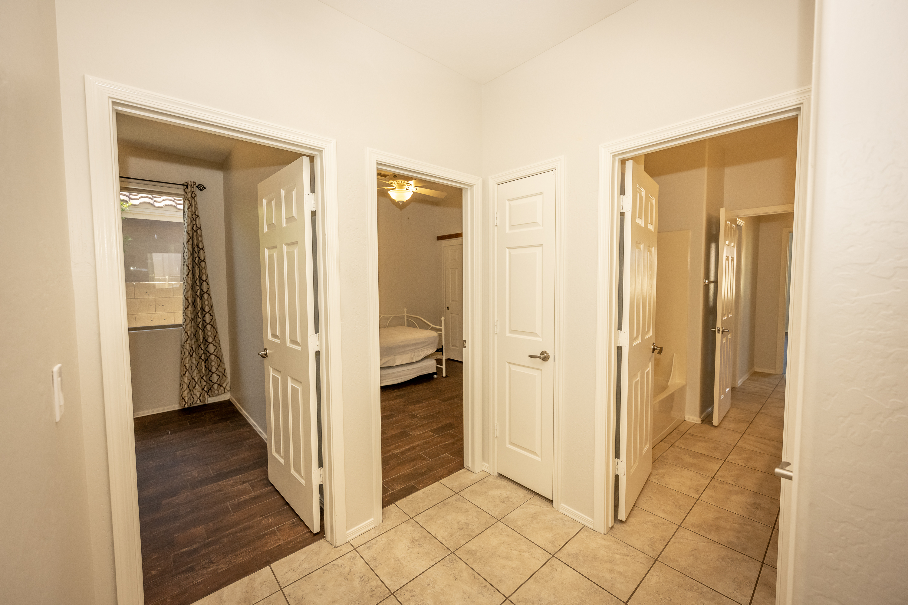 ANTHEM, Arizona, 85086, United States, 4 Bedrooms Bedrooms, ,2 BathroomsBathrooms,Residential,For Sale,1937627