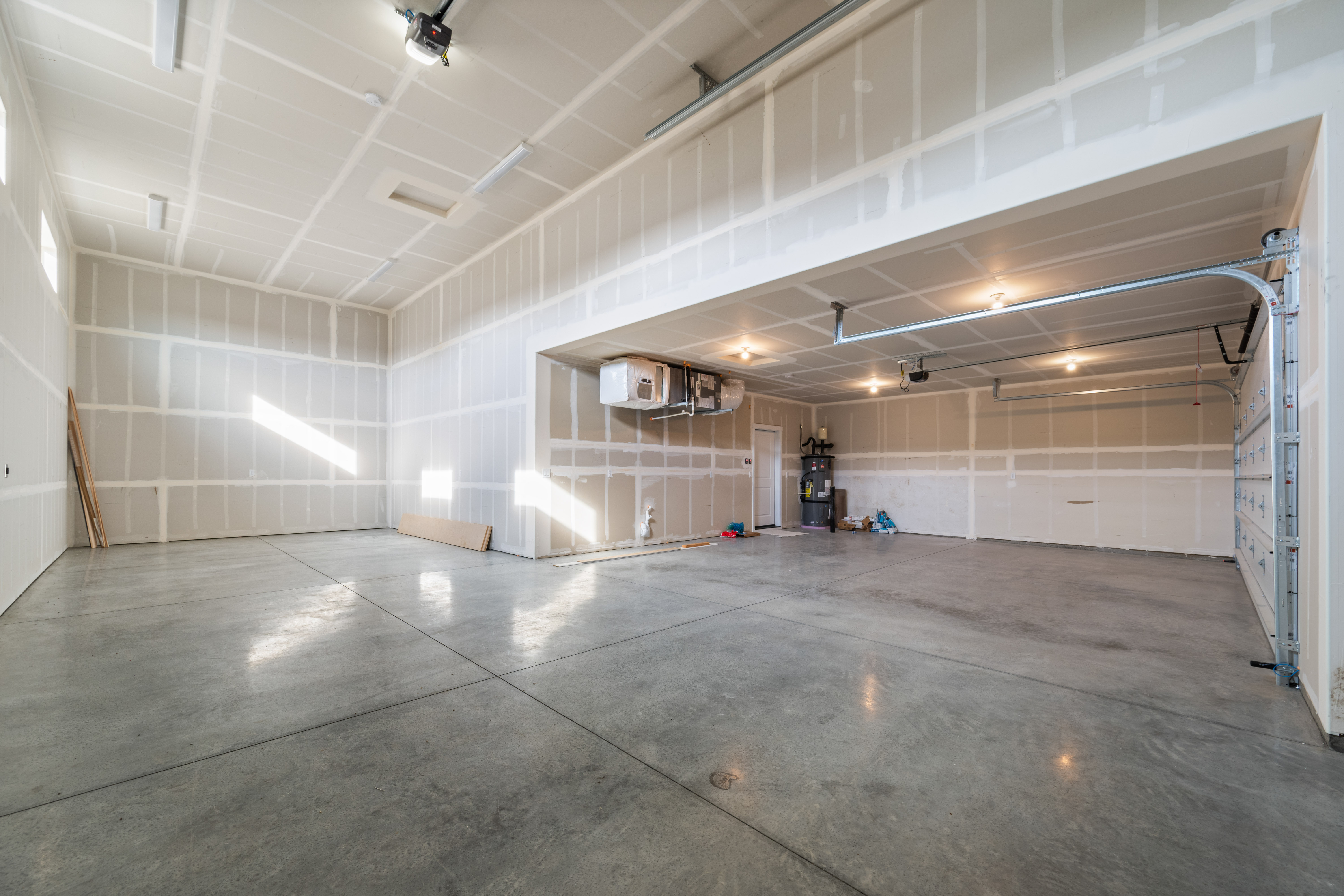  4 Beds, RV Garage & Large Pantry - 物件實景