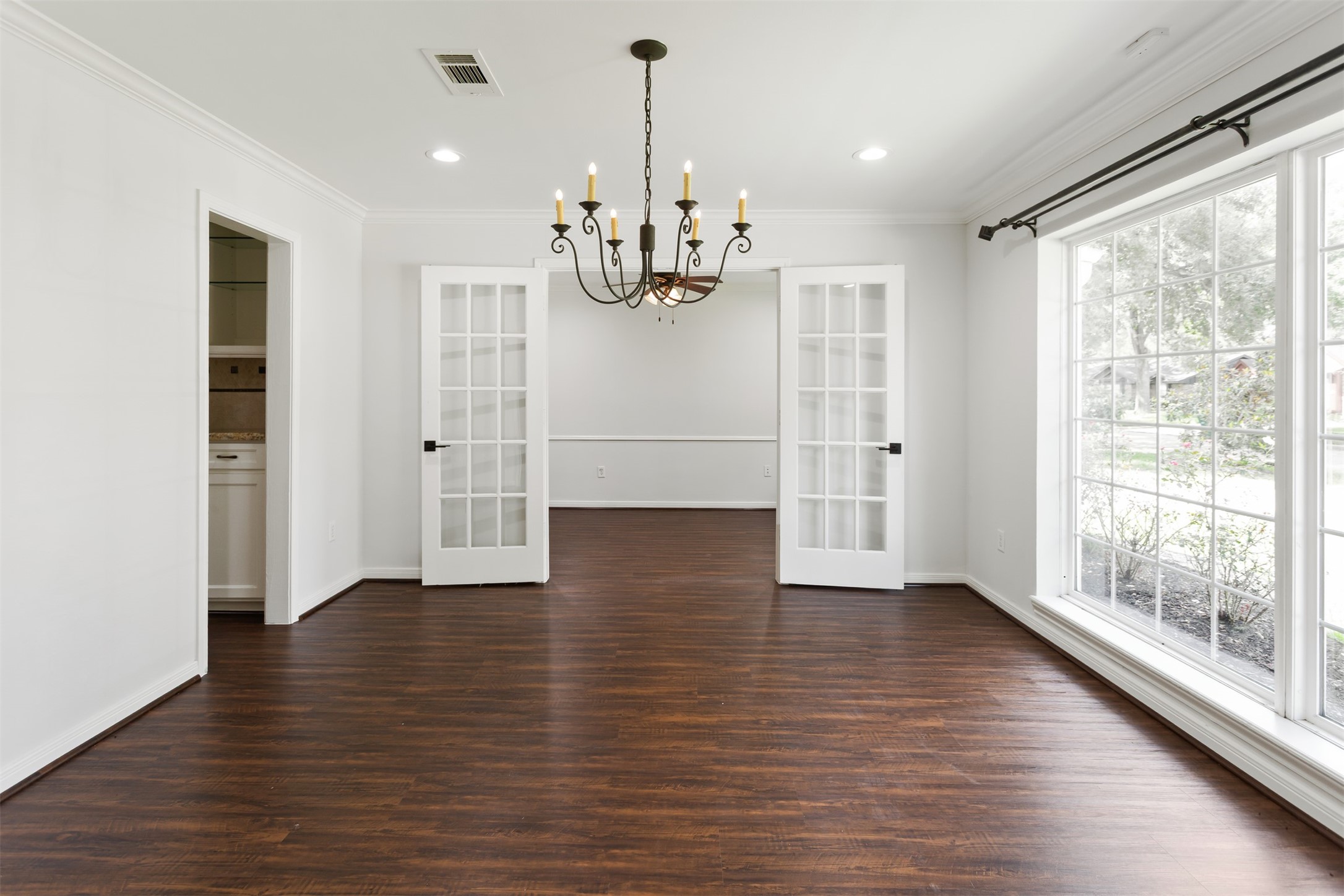 Houston, Texas, 77018, United States, 4 Bedrooms Bedrooms, ,3 BathroomsBathrooms,Residential,For Sale,1927156