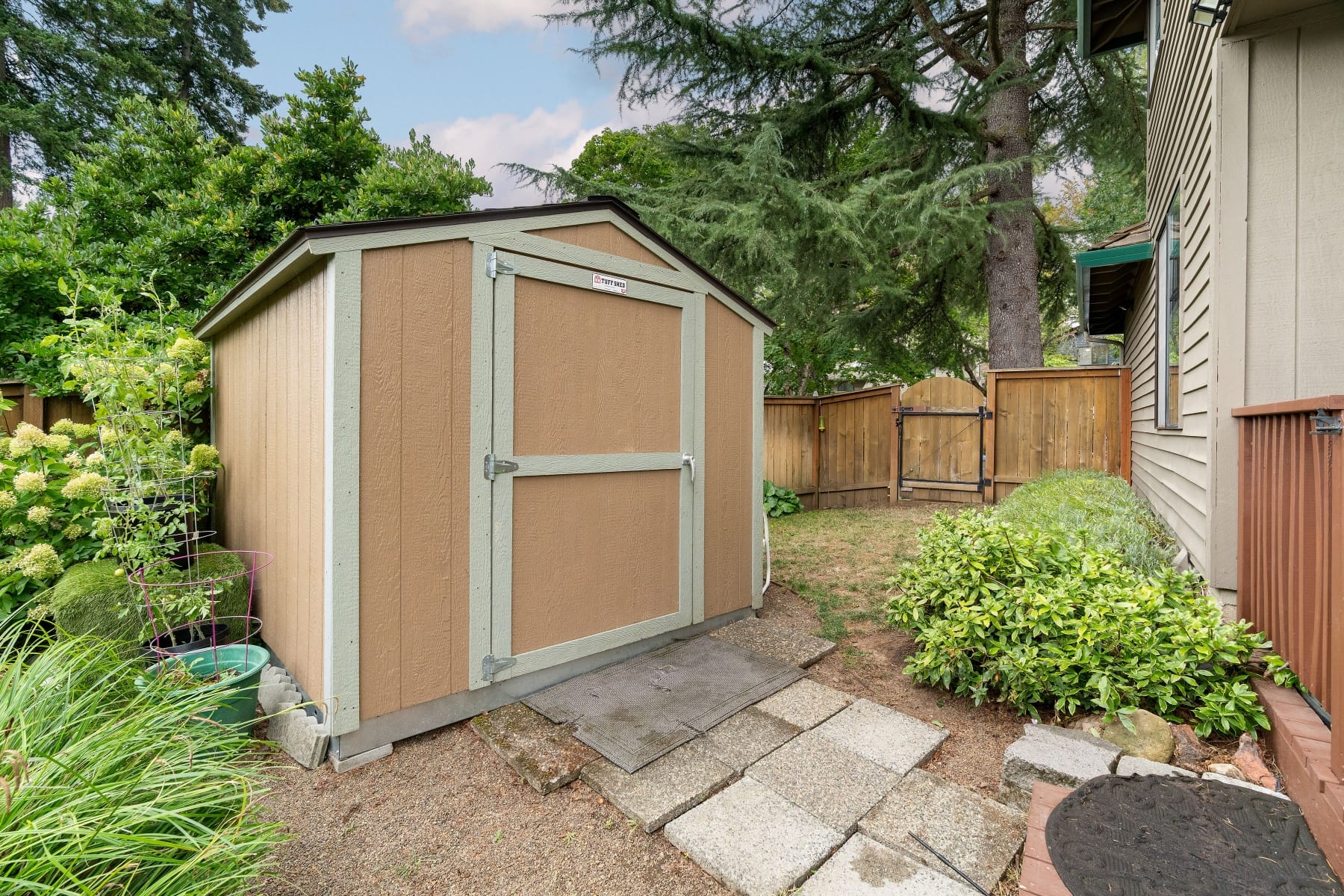  8005 SW CHURCHILL CT Tigard, OR 97224 - 物件實景
