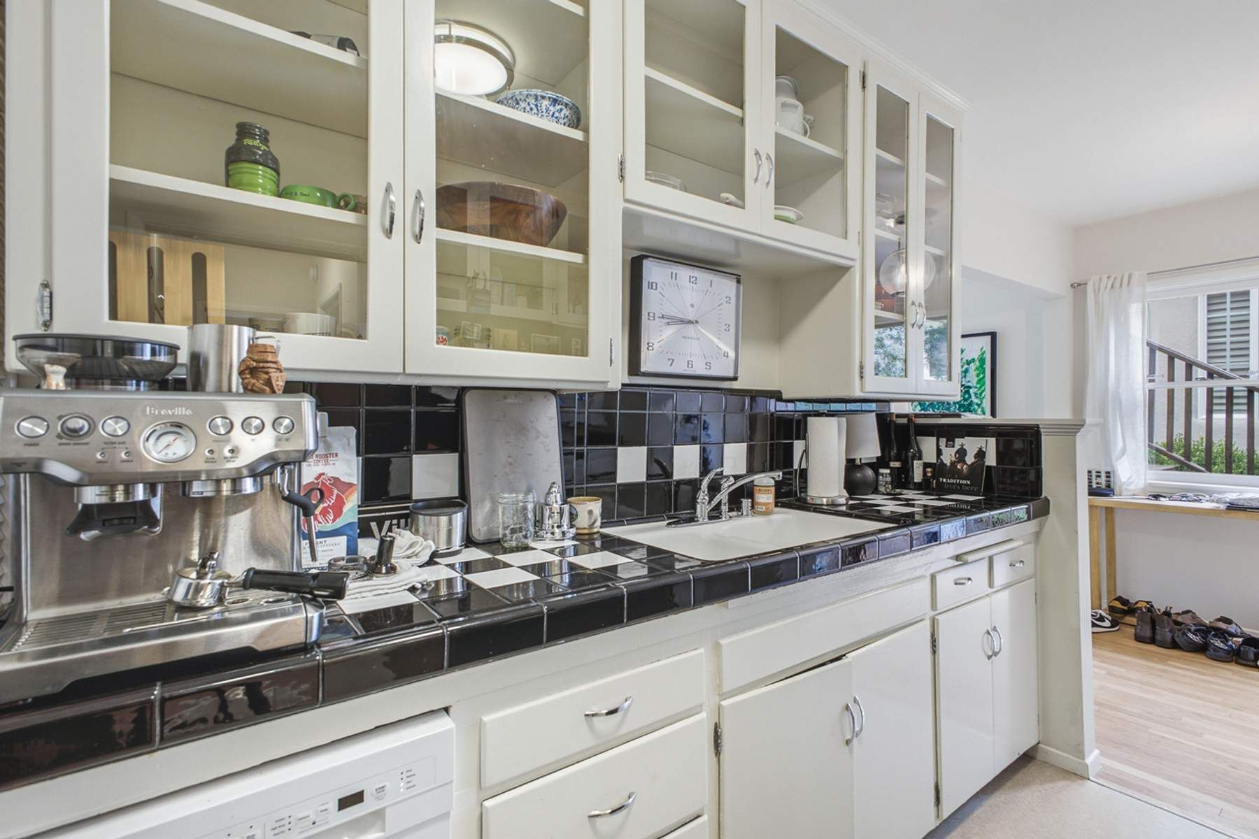  6159 Glen Oak Street - 物件實景