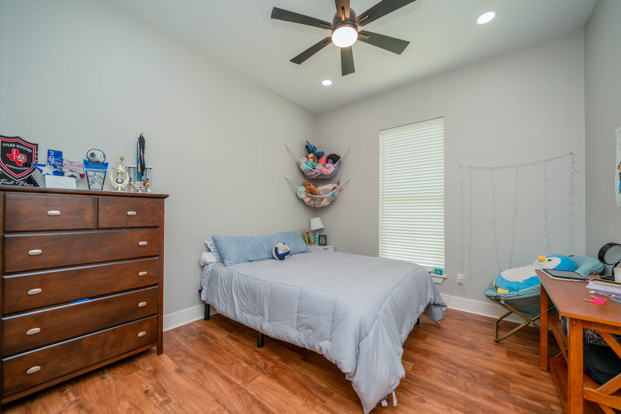 Jacksonville, Texas, 75766, United States, 4 Bedrooms Bedrooms, ,3 BathroomsBathrooms,Residential,For Sale,1978042